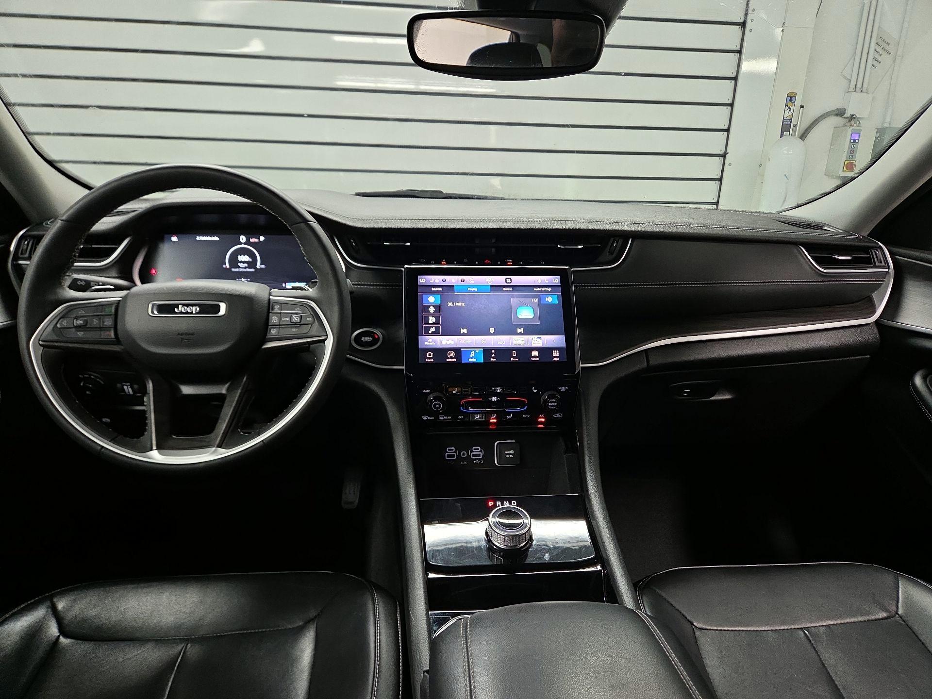 Thumbnail: 2023 Jeep Grand Cherokee - 9