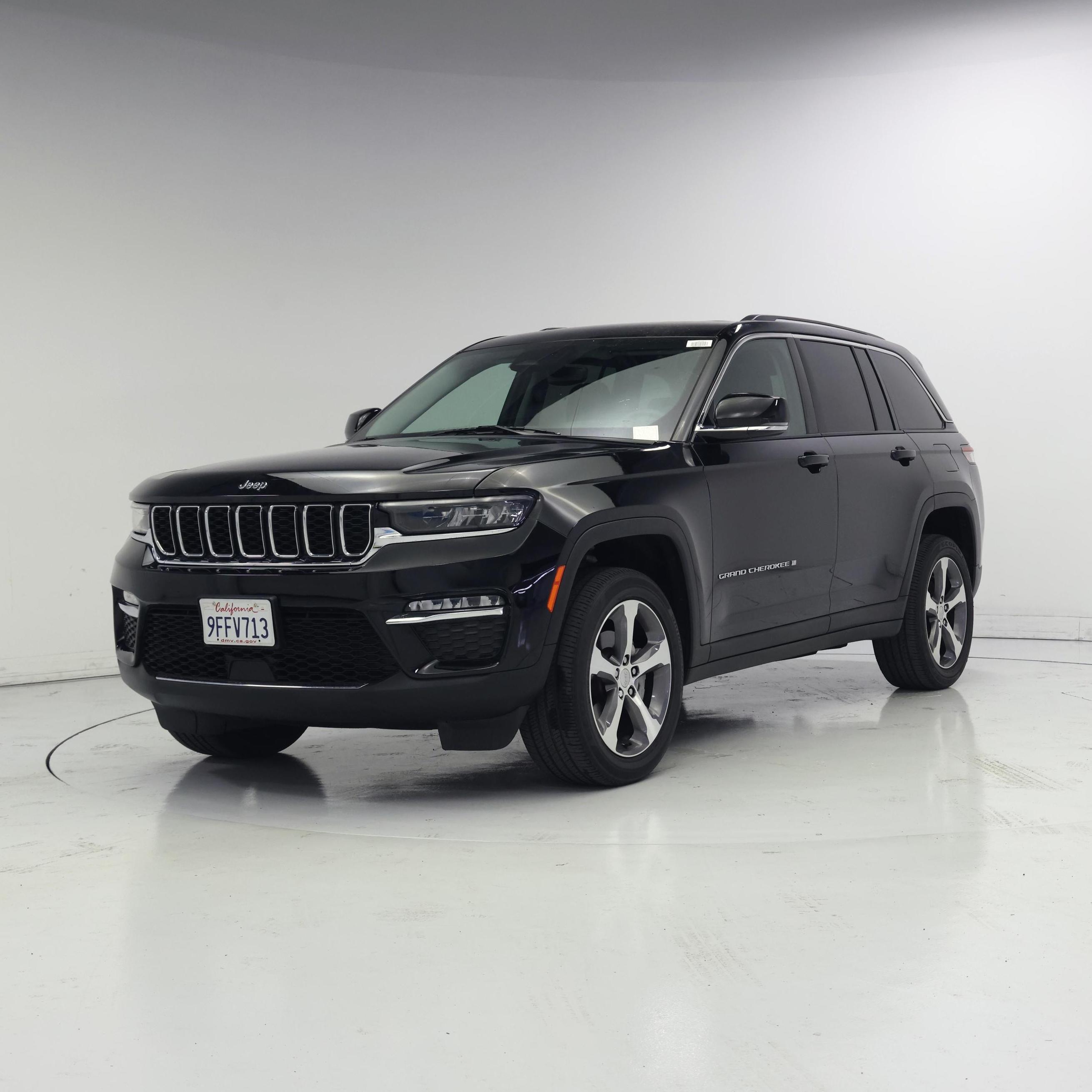 Thumbnail: 2023 Jeep Grand Cherokee - 4