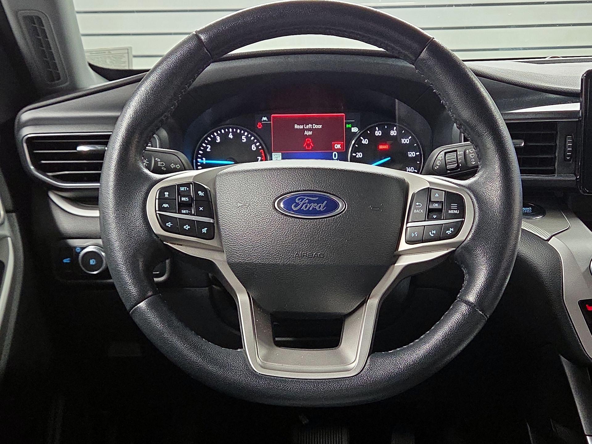 Thumbnail: 2022 Ford Explorer - 10