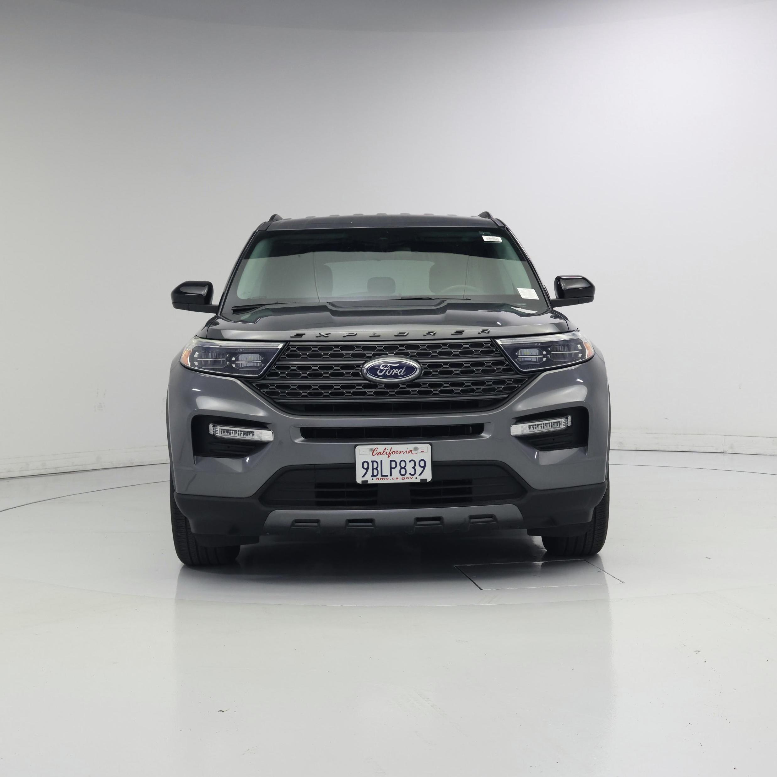 Thumbnail: 2022 Ford Explorer - 5