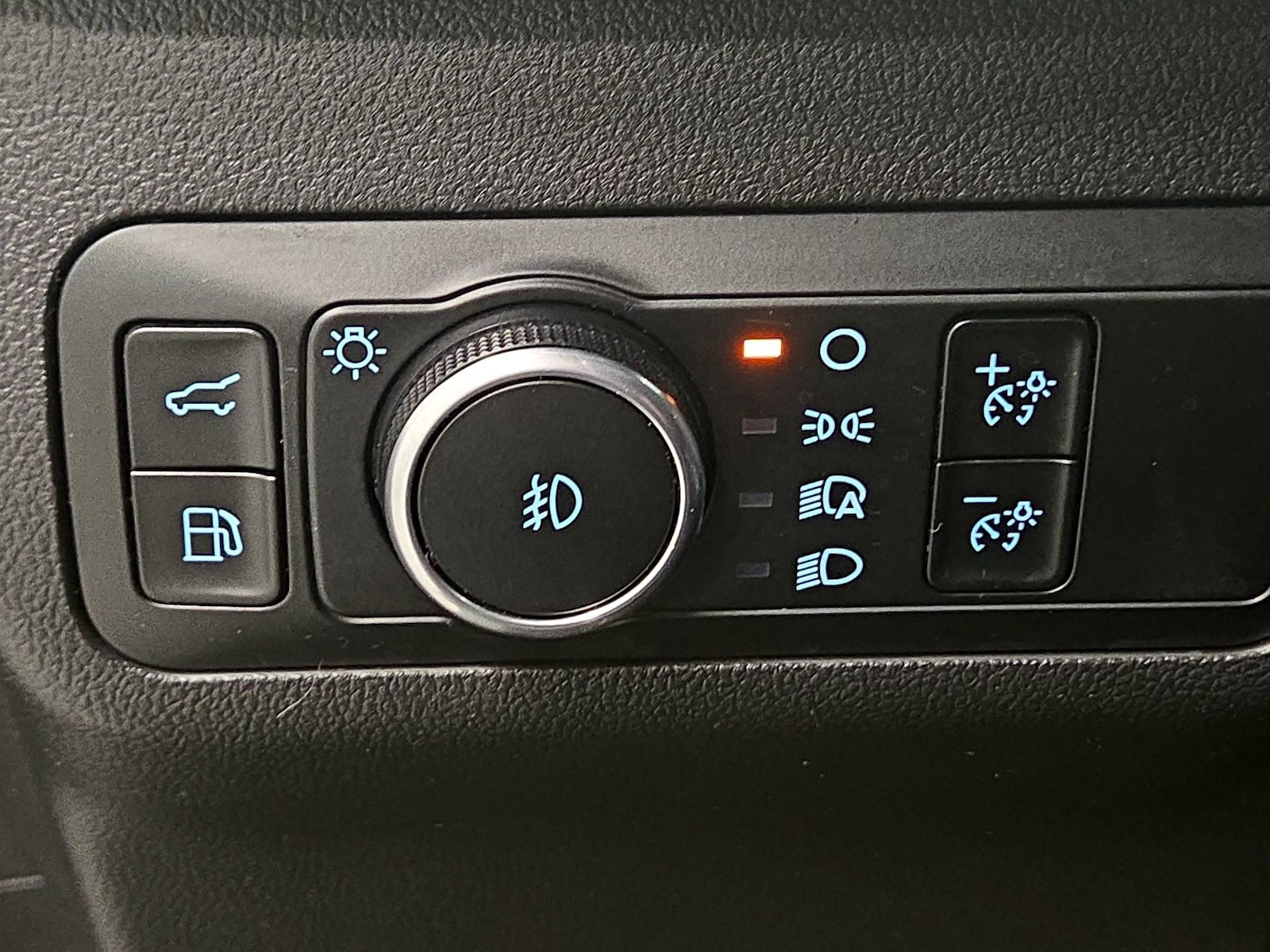 2023 Ford Escape PHEV - Photo 12