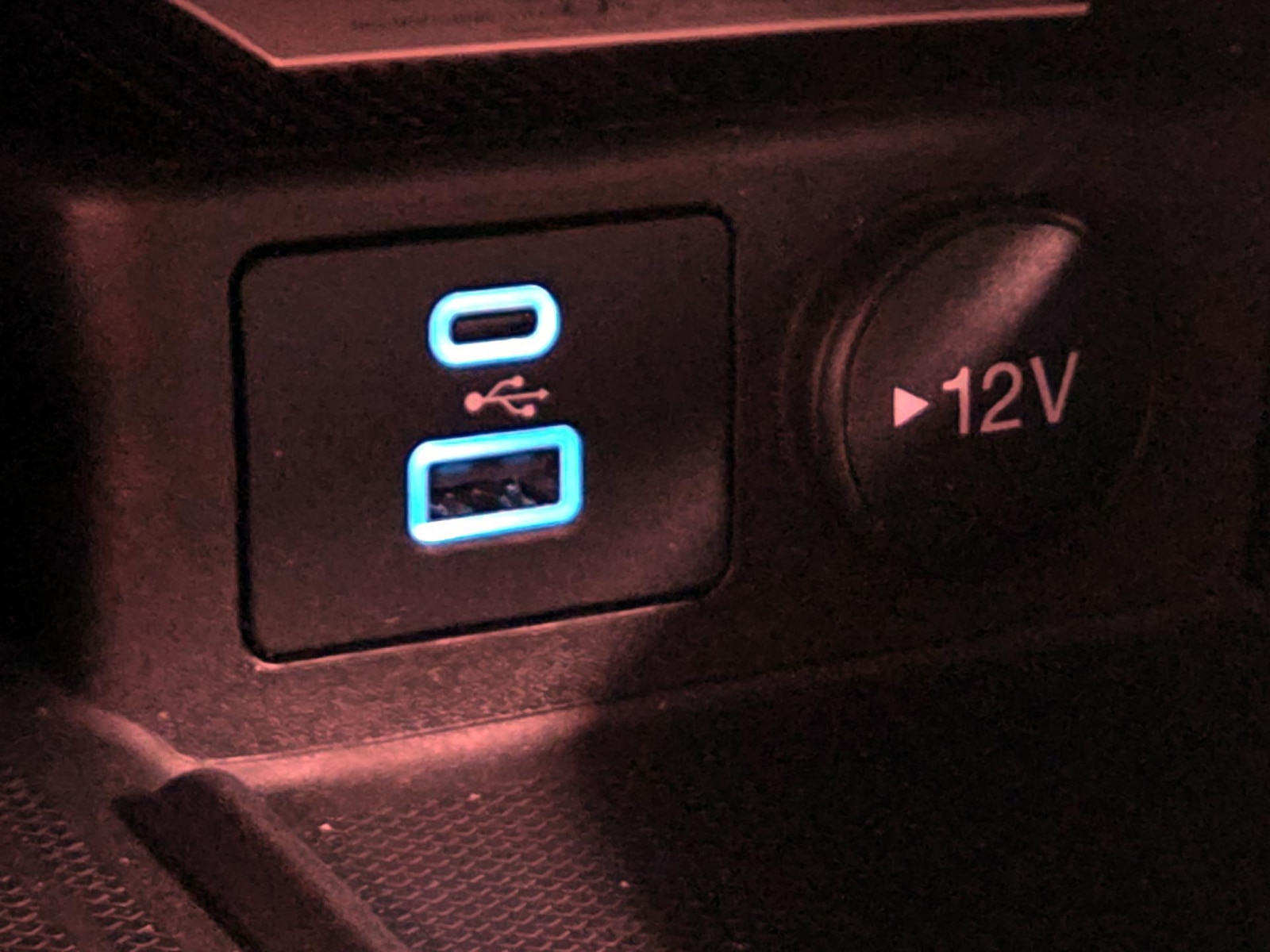 2023 Ford Escape PHEV - Photo 18