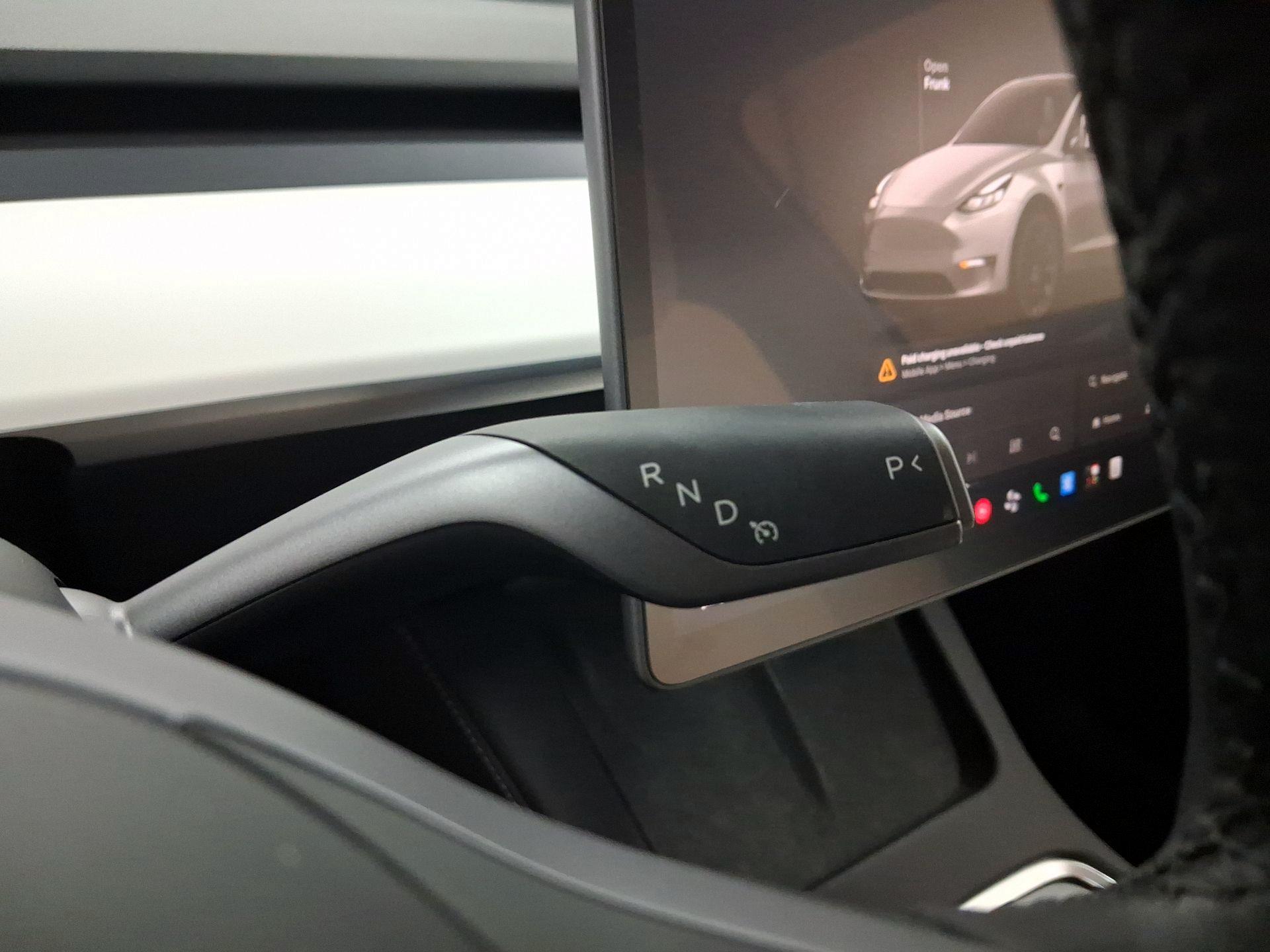 Thumbnail: 2025 Tesla Model Y - 16