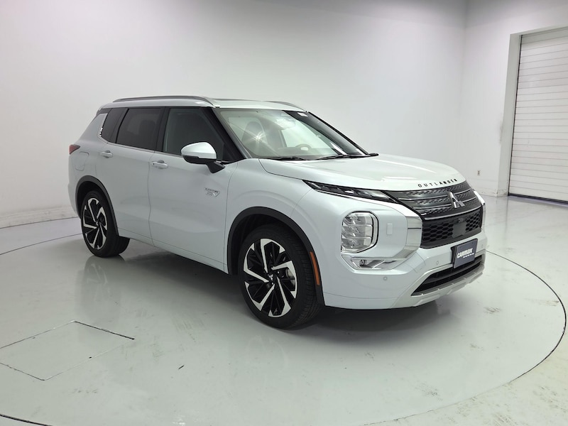2023 Mitsubishi Outlander Plug in Hybrid 40th Anniversary
