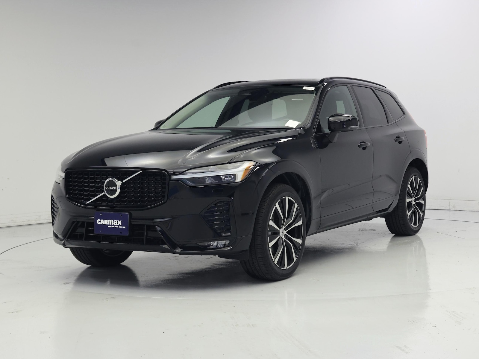 2025 Volvo XC60 Plus - Photo 5