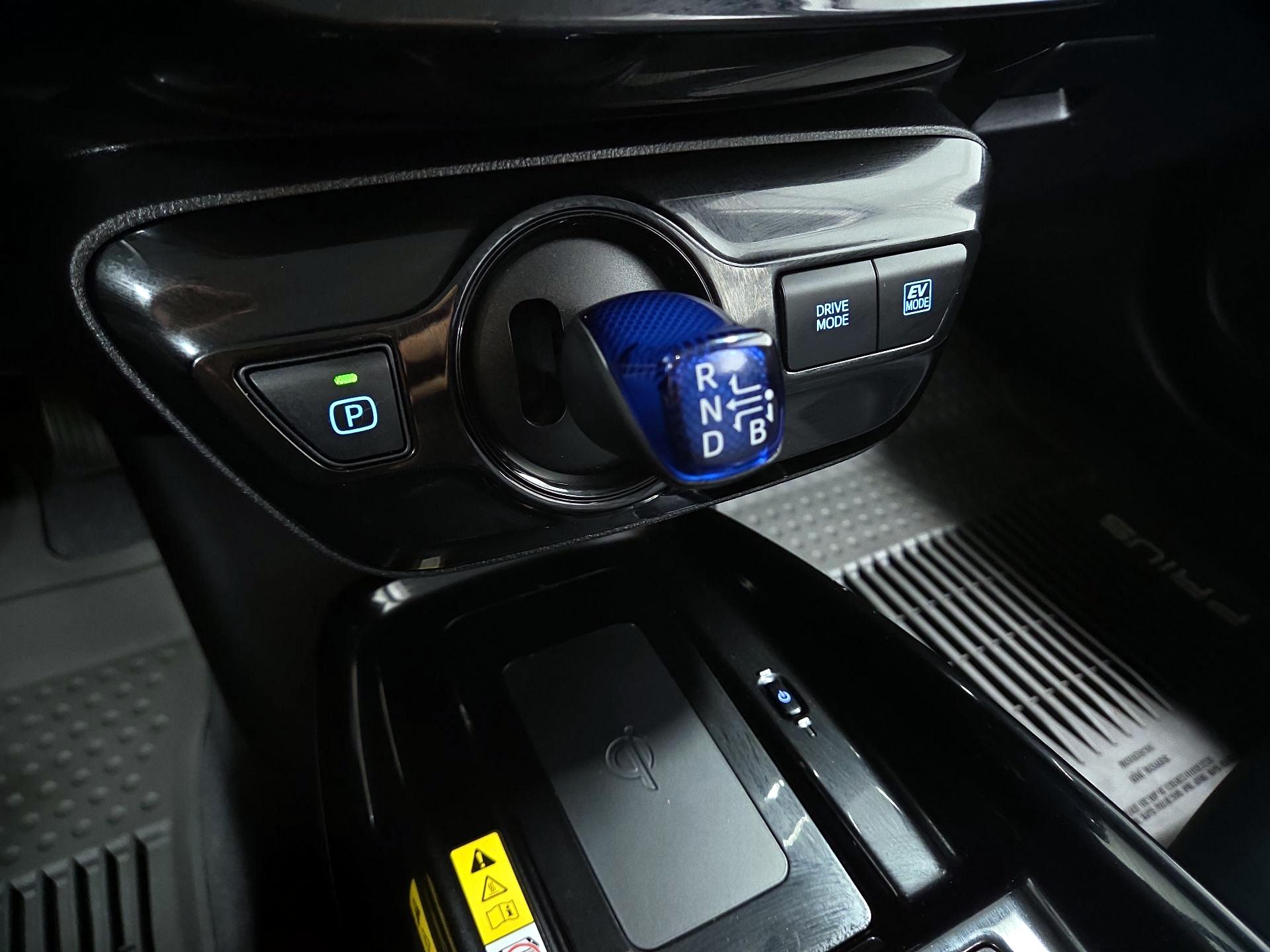 Thumbnail: 2021 Toyota Prius - 13