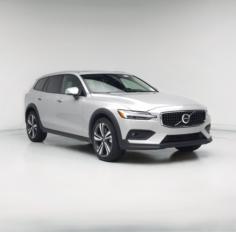 2025 Volvo V60 Cross Country B5 Plus