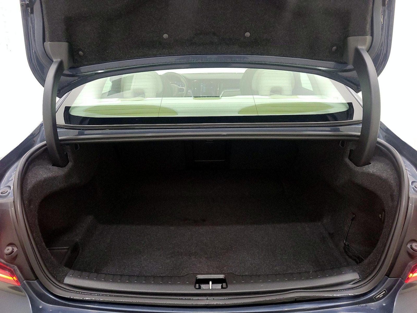 2020 Volvo S60 Momentum - Photo 22