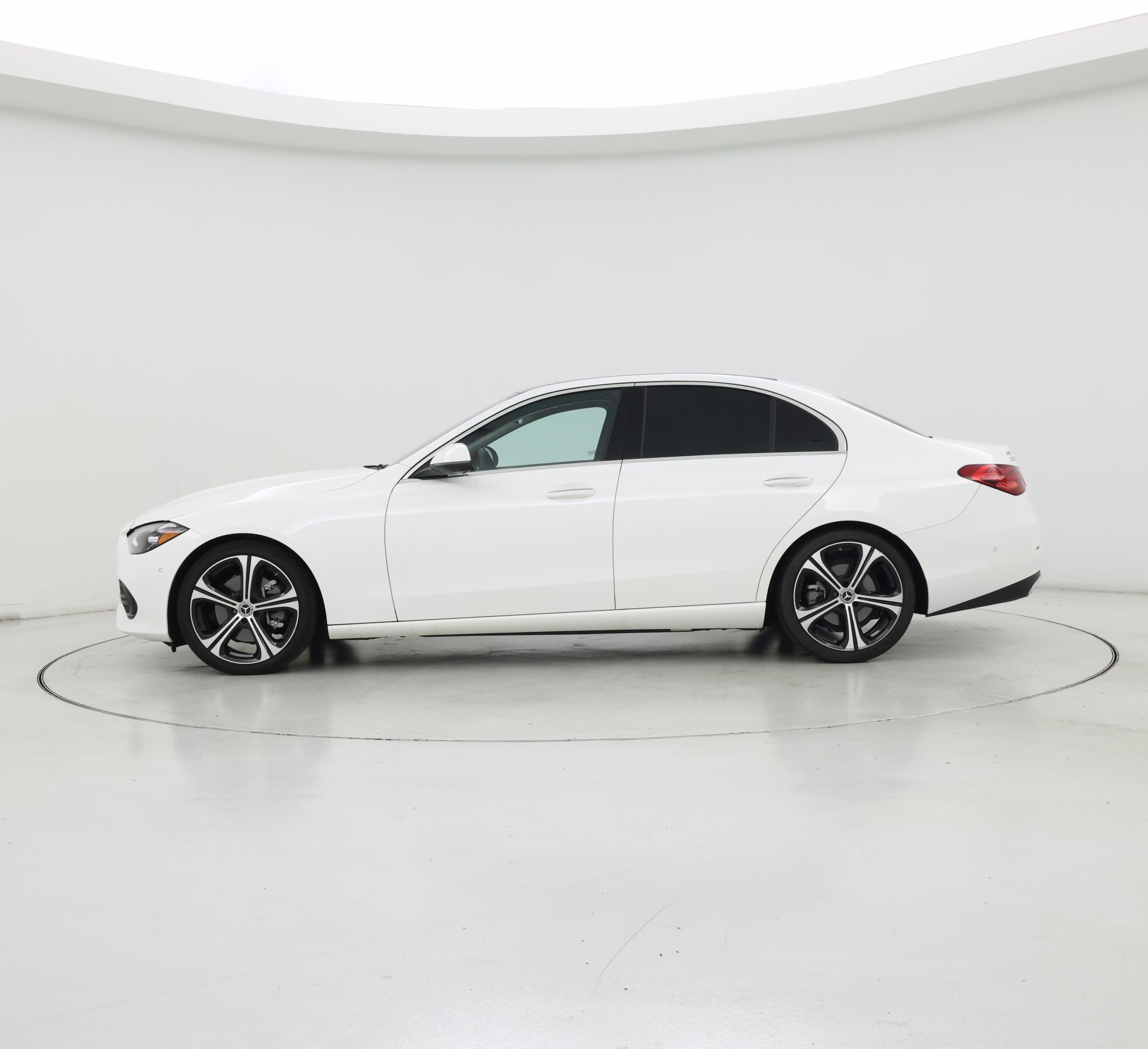 Thumbnail: 2022 Mercedes-Benz C-Class - 3