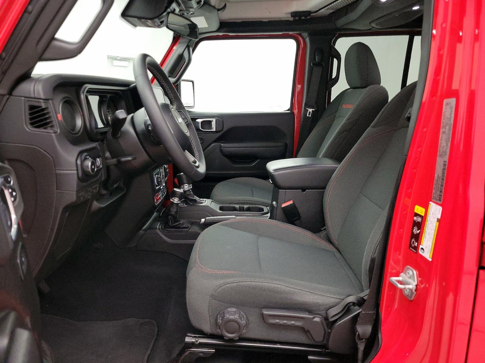 2025 Jeep Wrangler 4-Door Rubicon - Photo 12