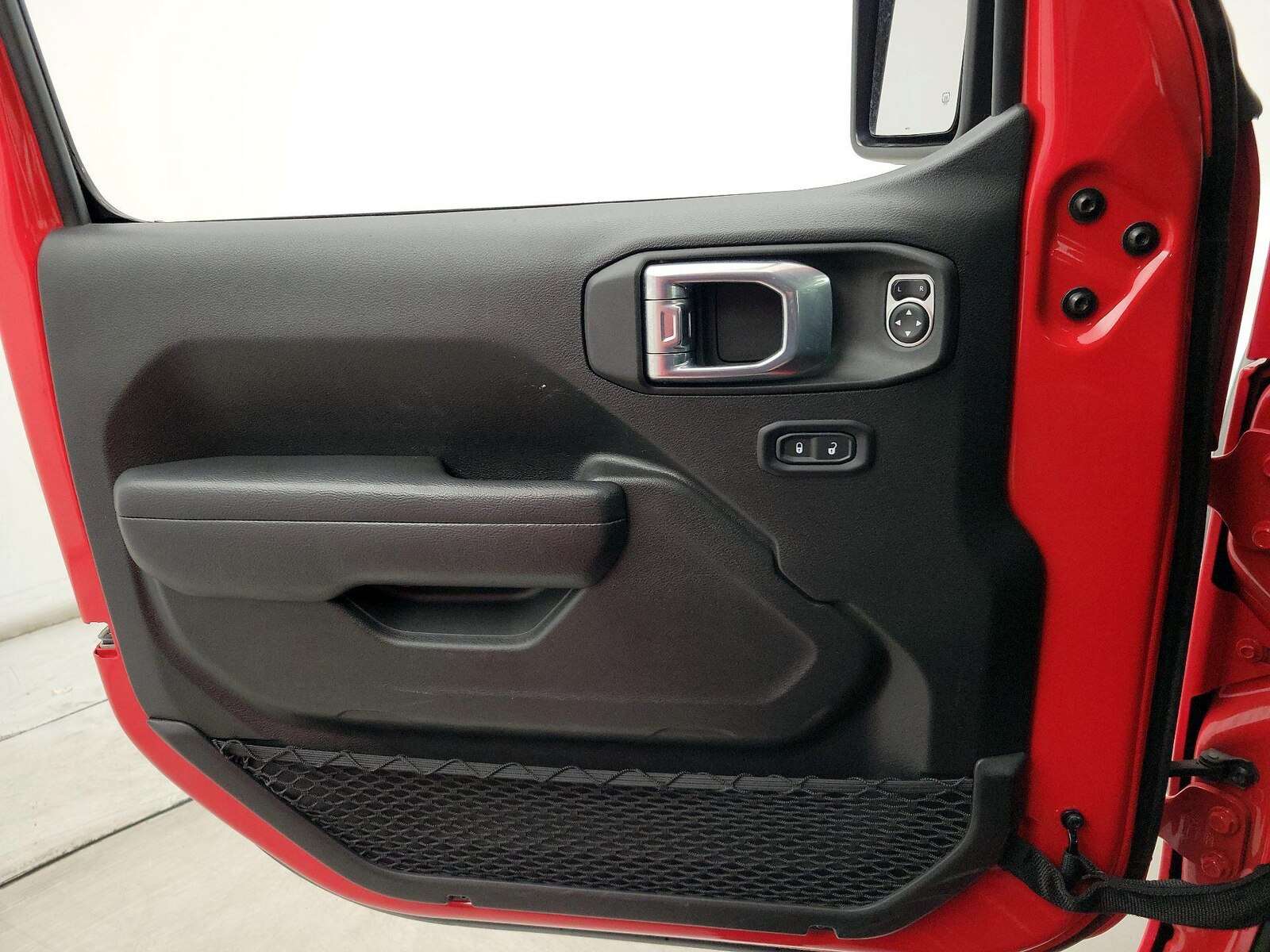 2025 Jeep Wrangler 4-Door Rubicon - Photo 13