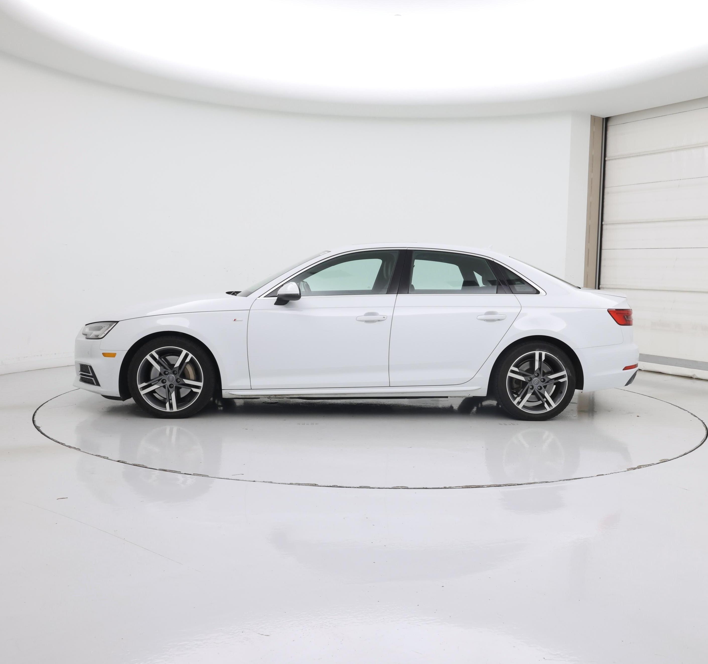 Thumbnail: 2017 Audi A4 - 3