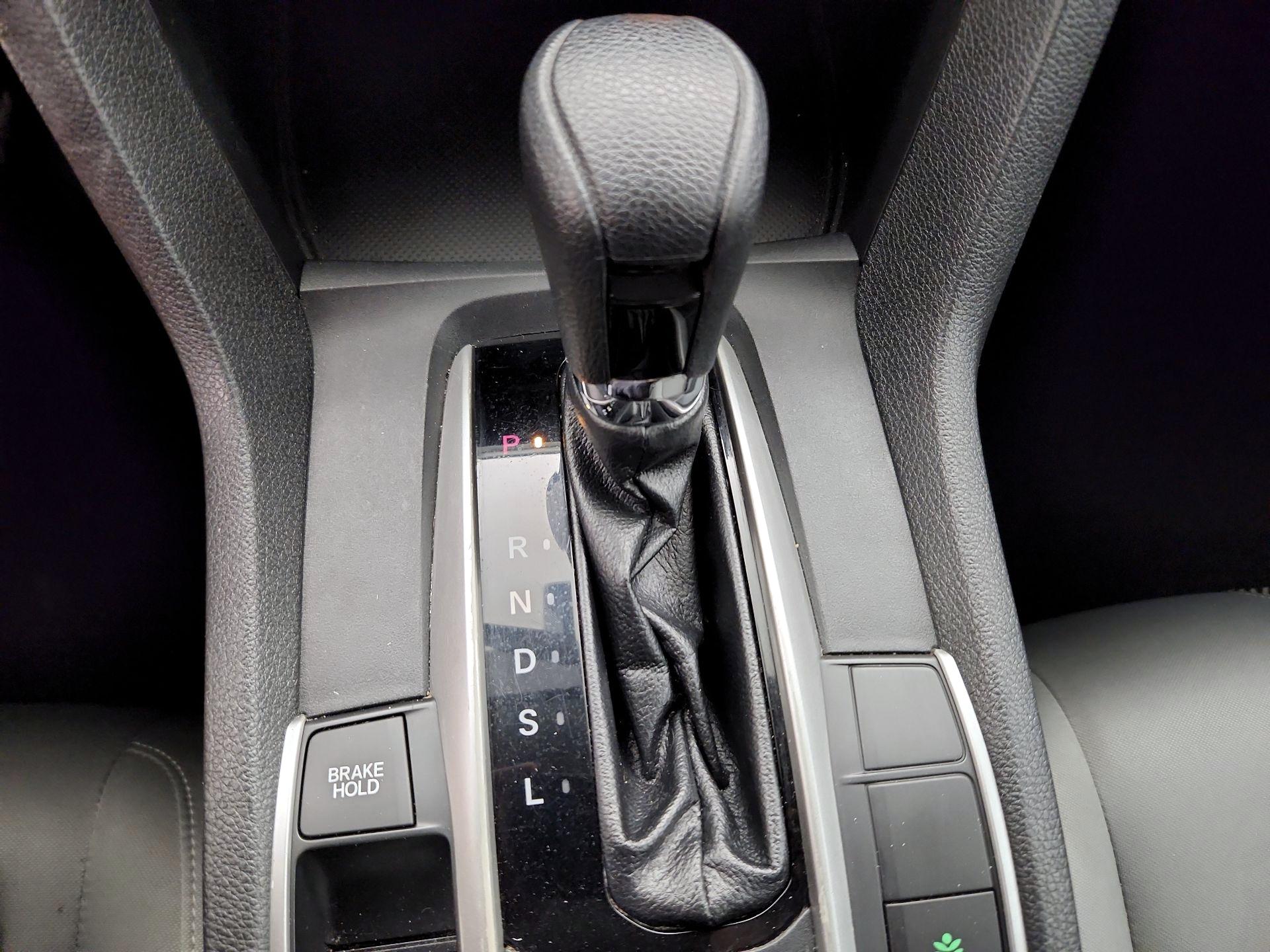 Thumbnail: 2017 Honda Civic - 16