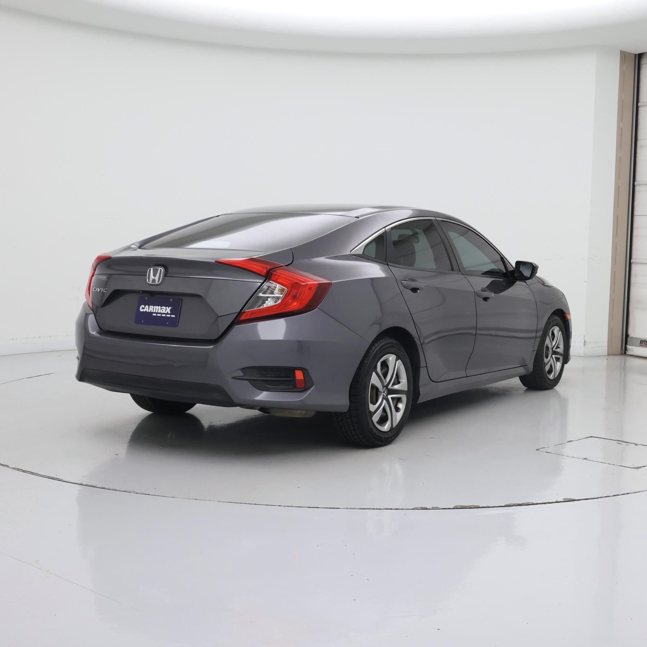 Thumbnail: 2017 Honda Civic - 8