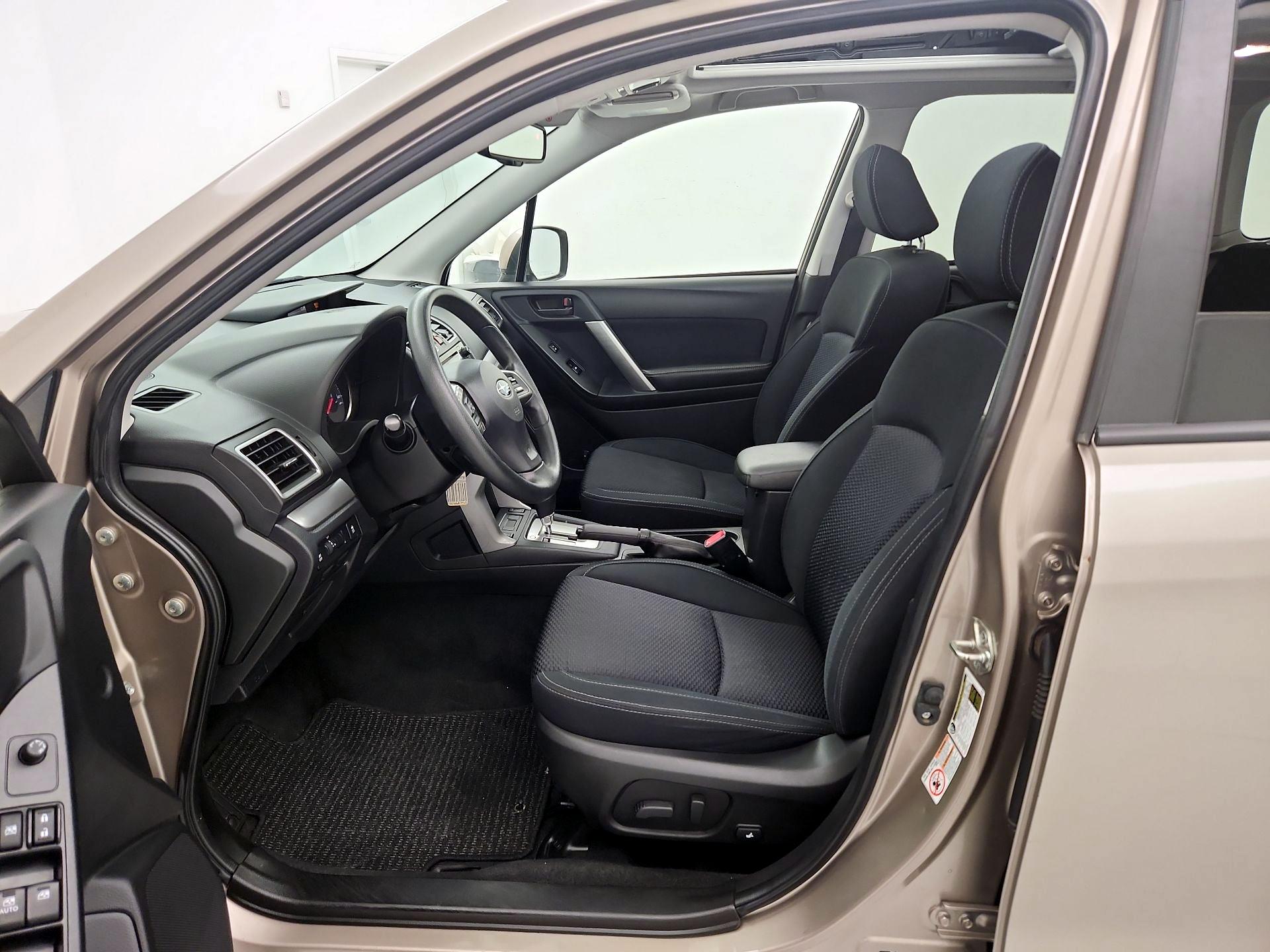 Thumbnail: 2016 Subaru Forester - 11
