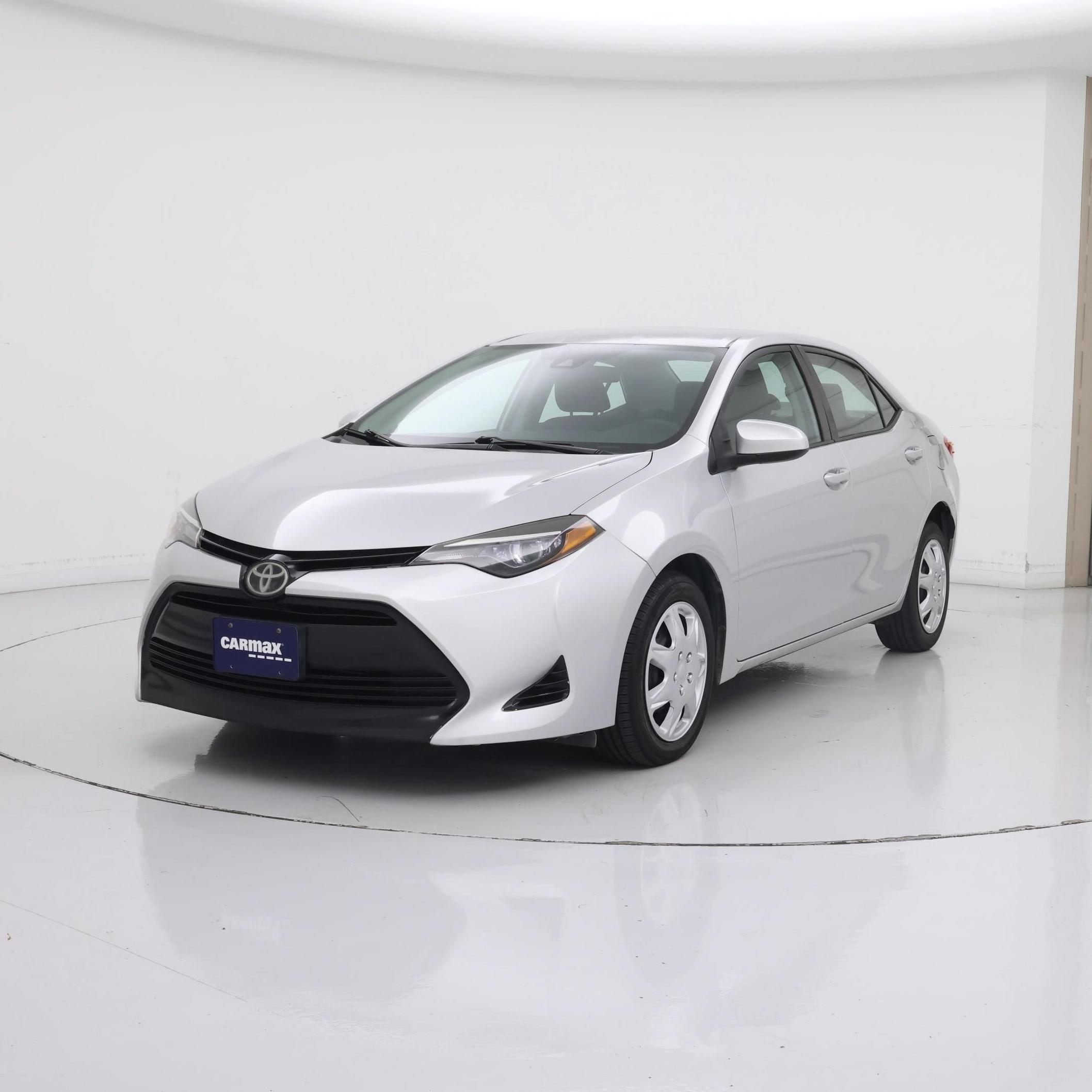 Thumbnail: 2017 Toyota Corolla - 4