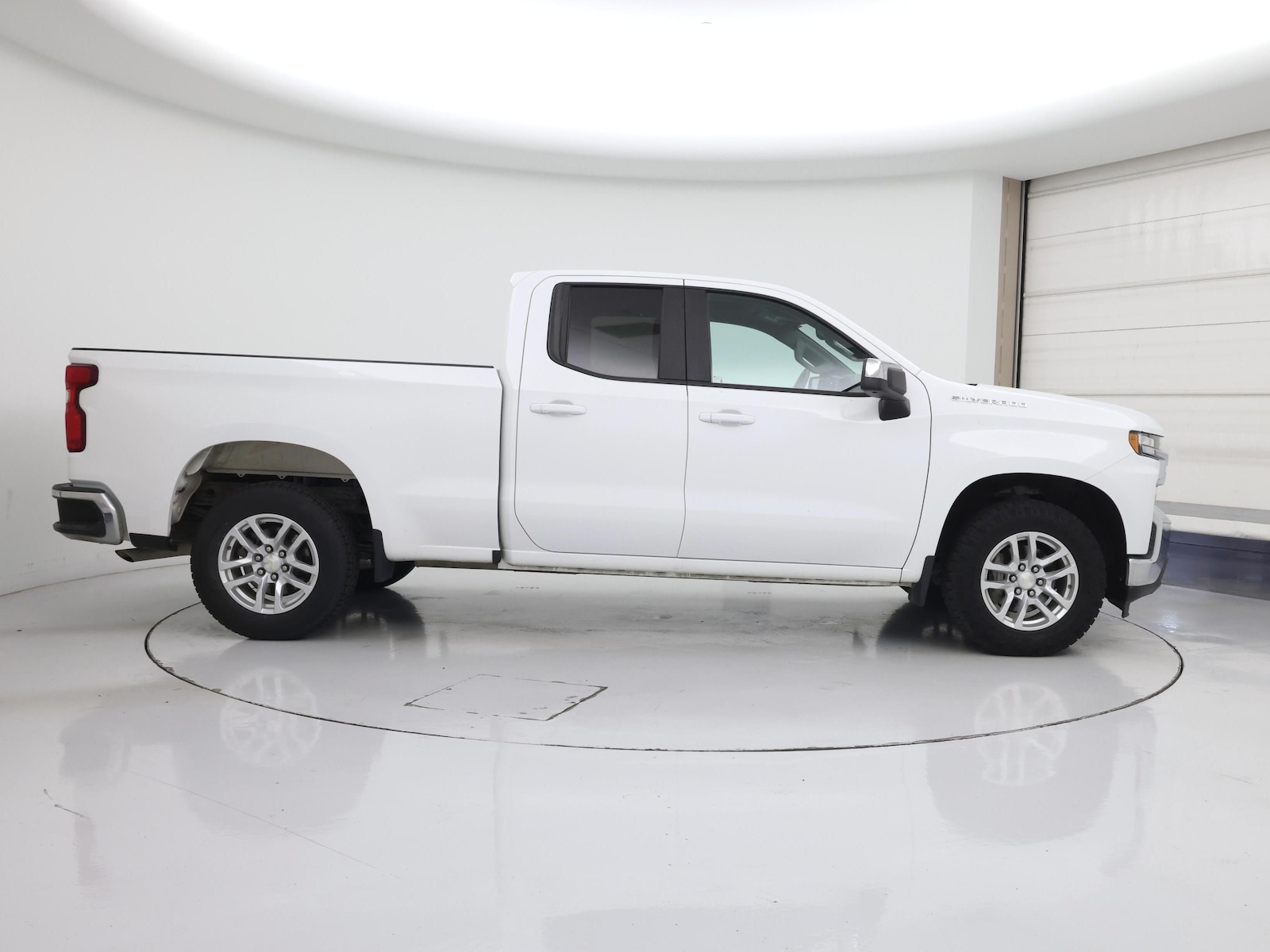 2020 Chevrolet Silverado 1500 LT - Photo 8