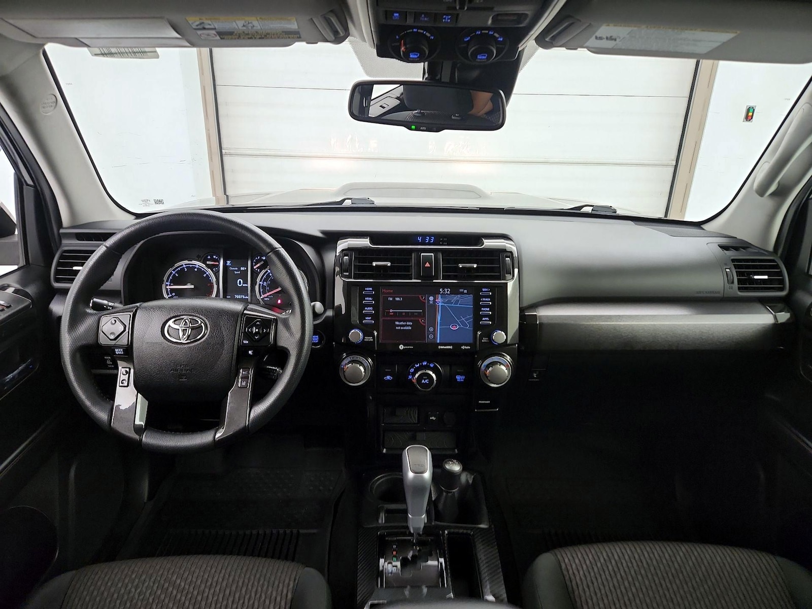 2021 Toyota 4Runner Off-Road - Photo 10
