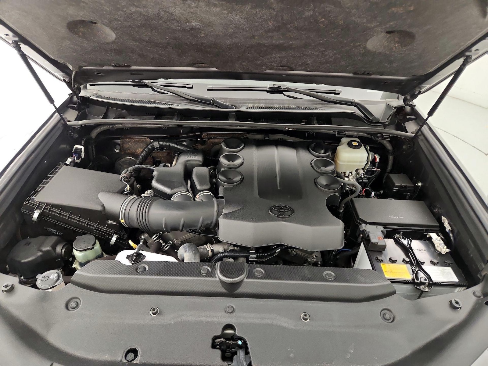 2021 Toyota 4Runner Off-Road - Photo 23