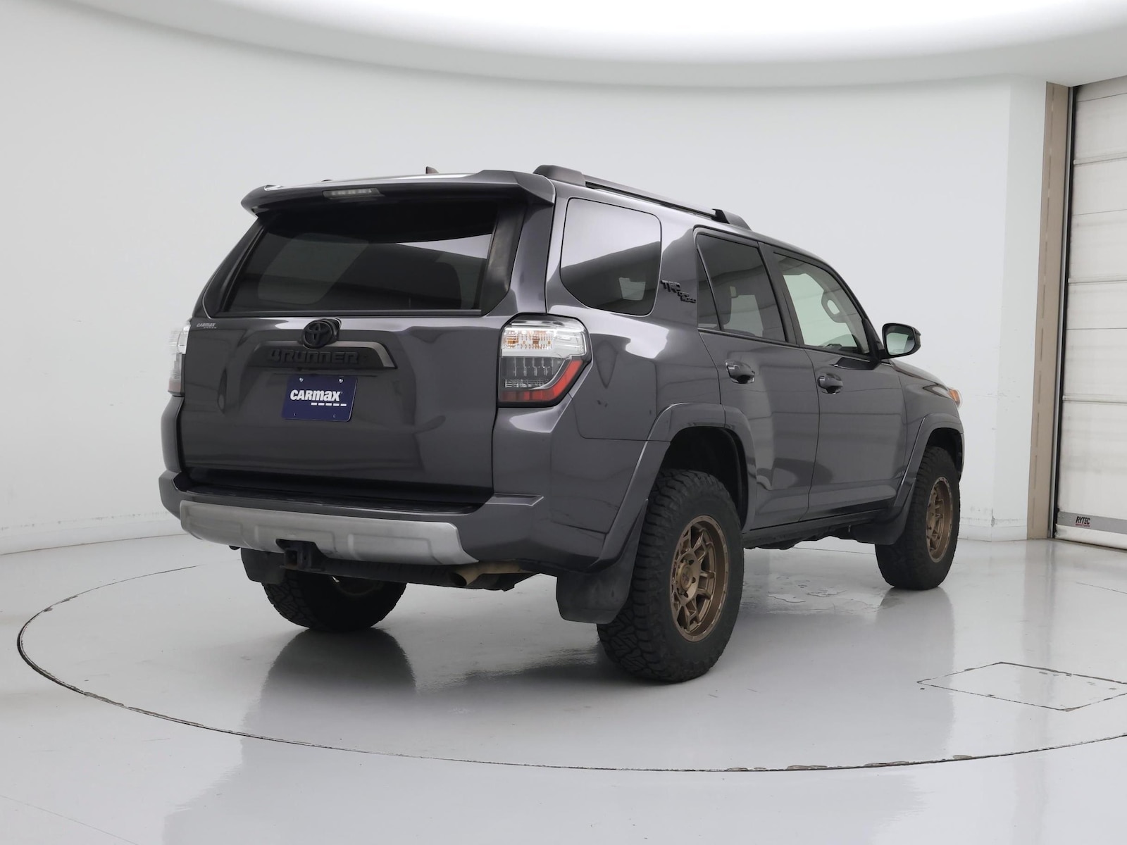 2021 Toyota 4Runner Off-Road - Photo 9
