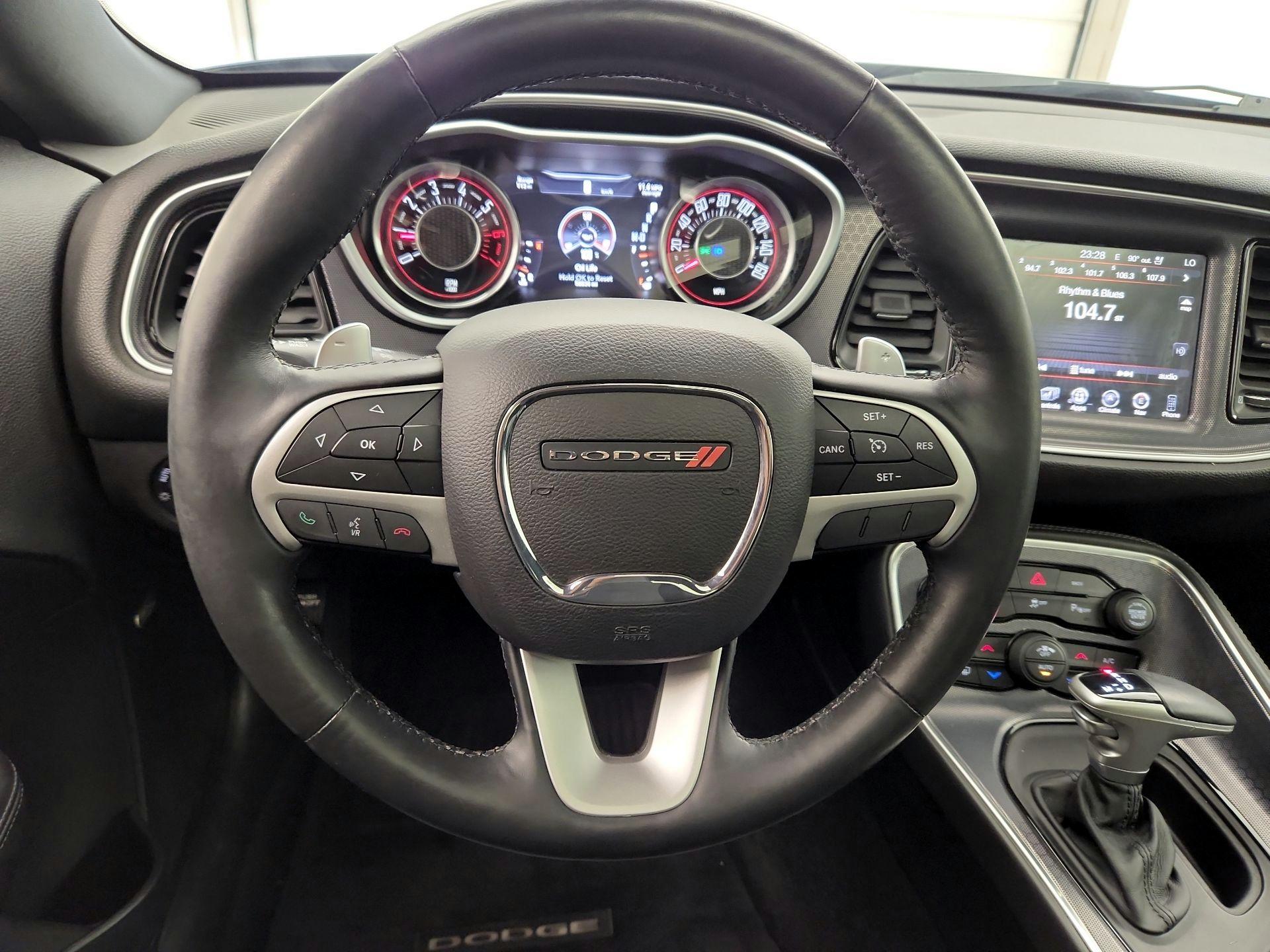 Thumbnail: 2015 Dodge Challenger - 10
