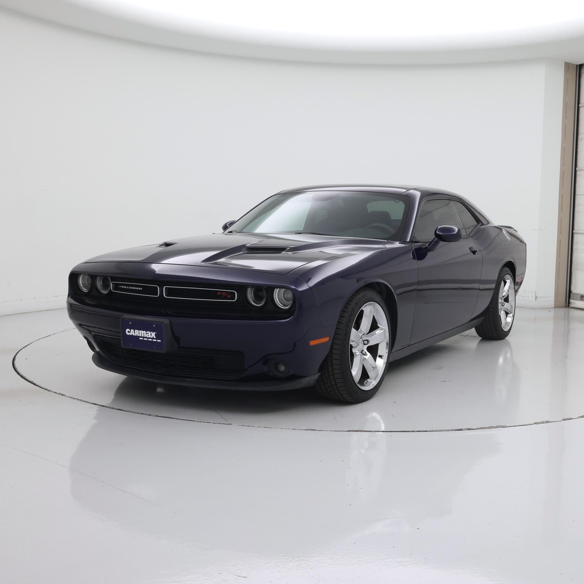 Thumbnail: 2015 Dodge Challenger - 4
