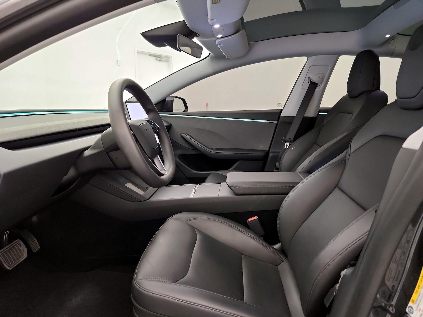 2025 Tesla Model 3 Long Range - Photo 12