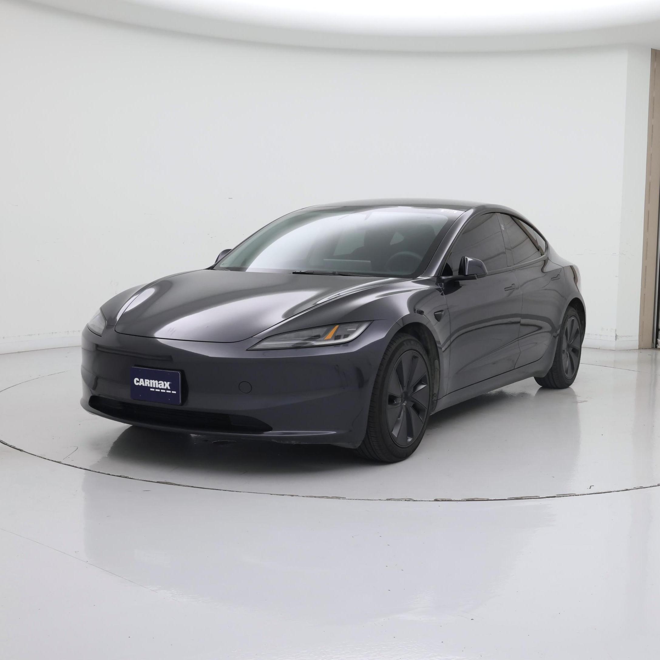 Thumbnail: 2025 Tesla Model 3 - 4