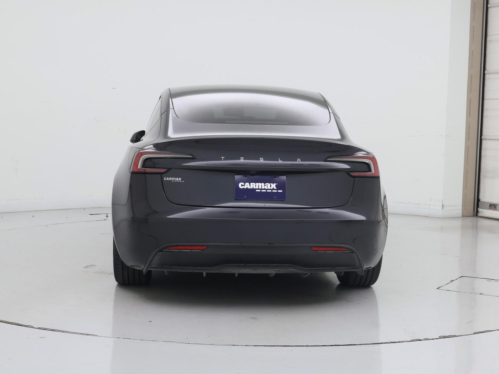 2025 Tesla Model 3 Long Range - Photo 7