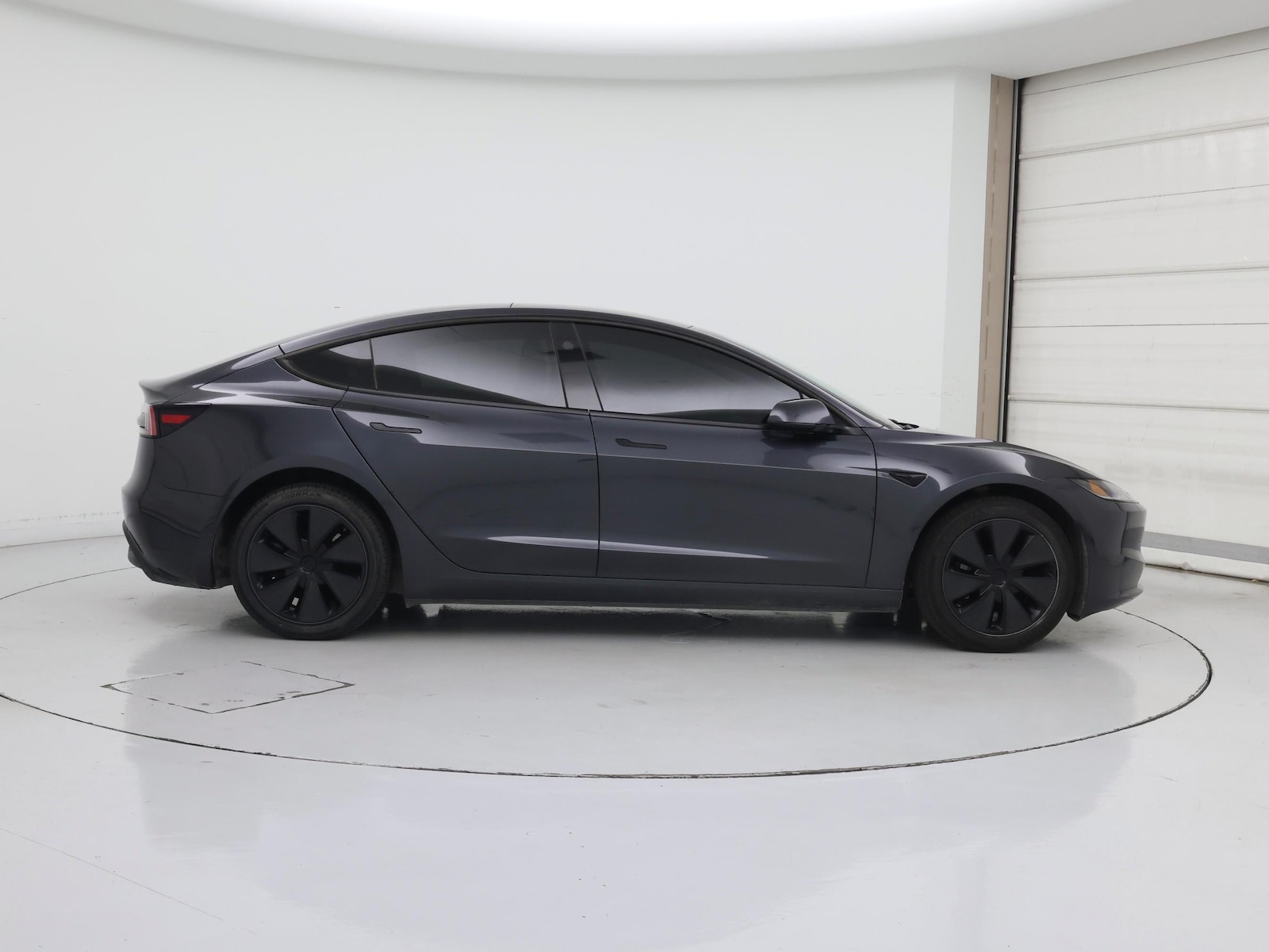 2025 Tesla Model 3 Long Range - Photo 8
