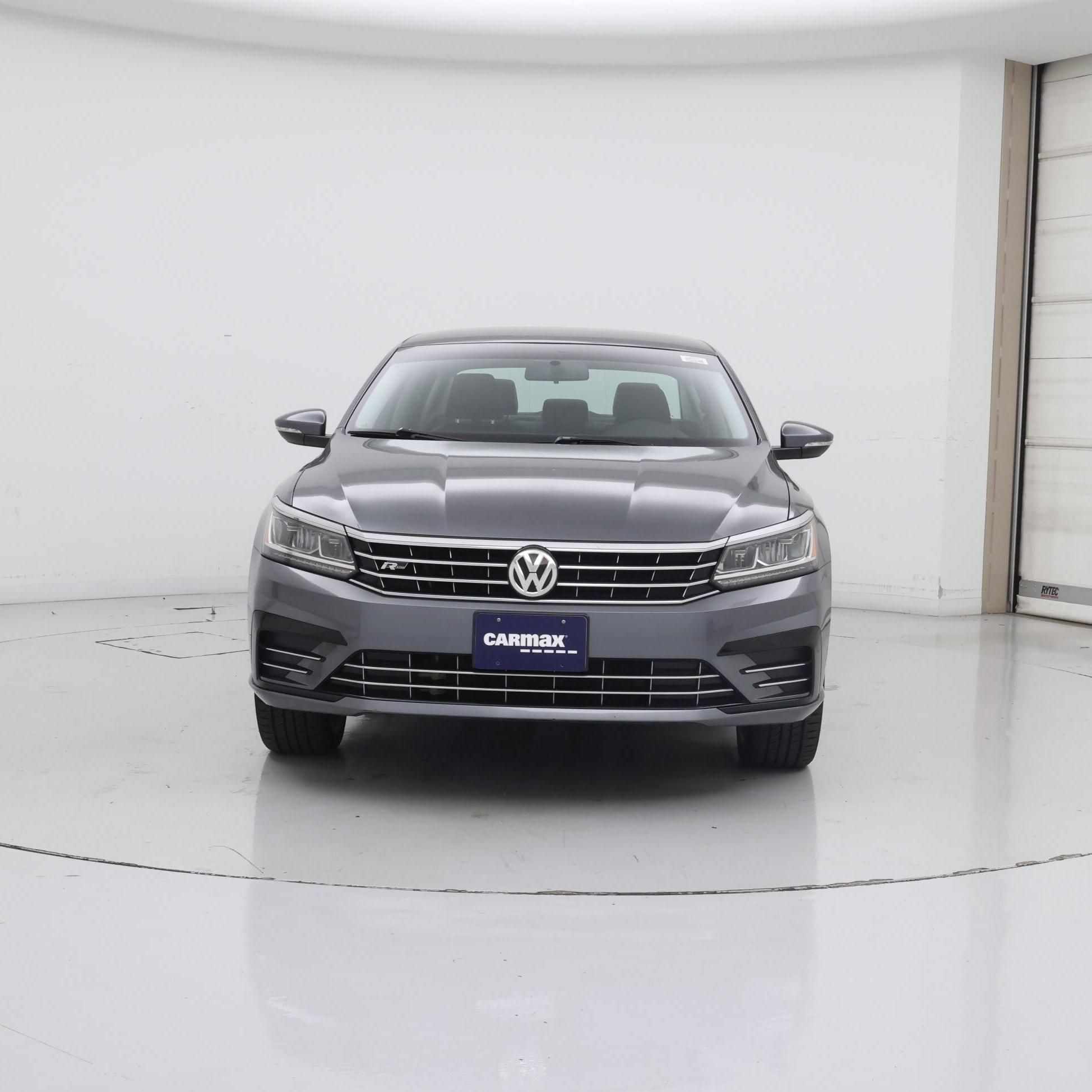Thumbnail: 2018 Volkswagen Passat - 5