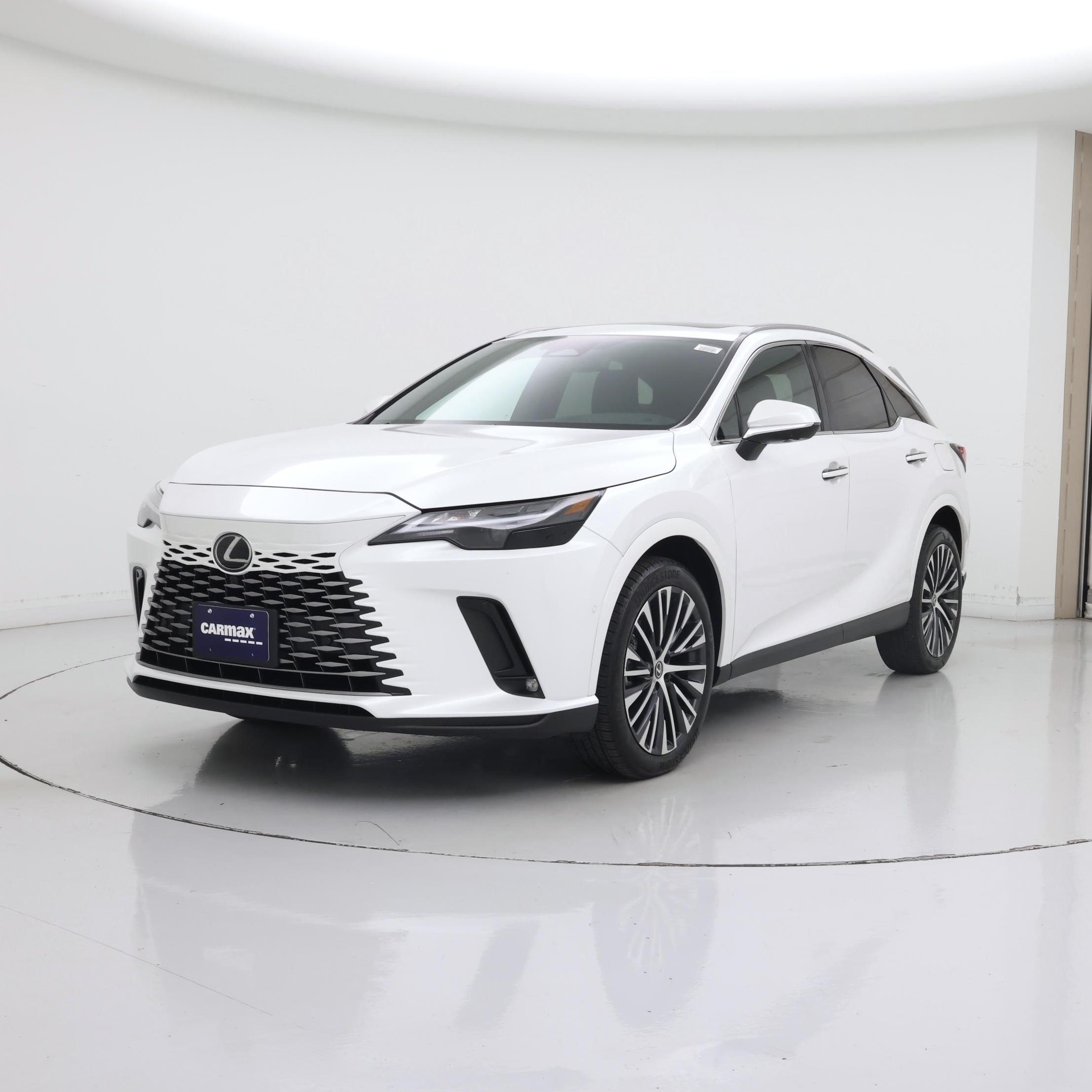 Thumbnail: 2025 Lexus RX - 4
