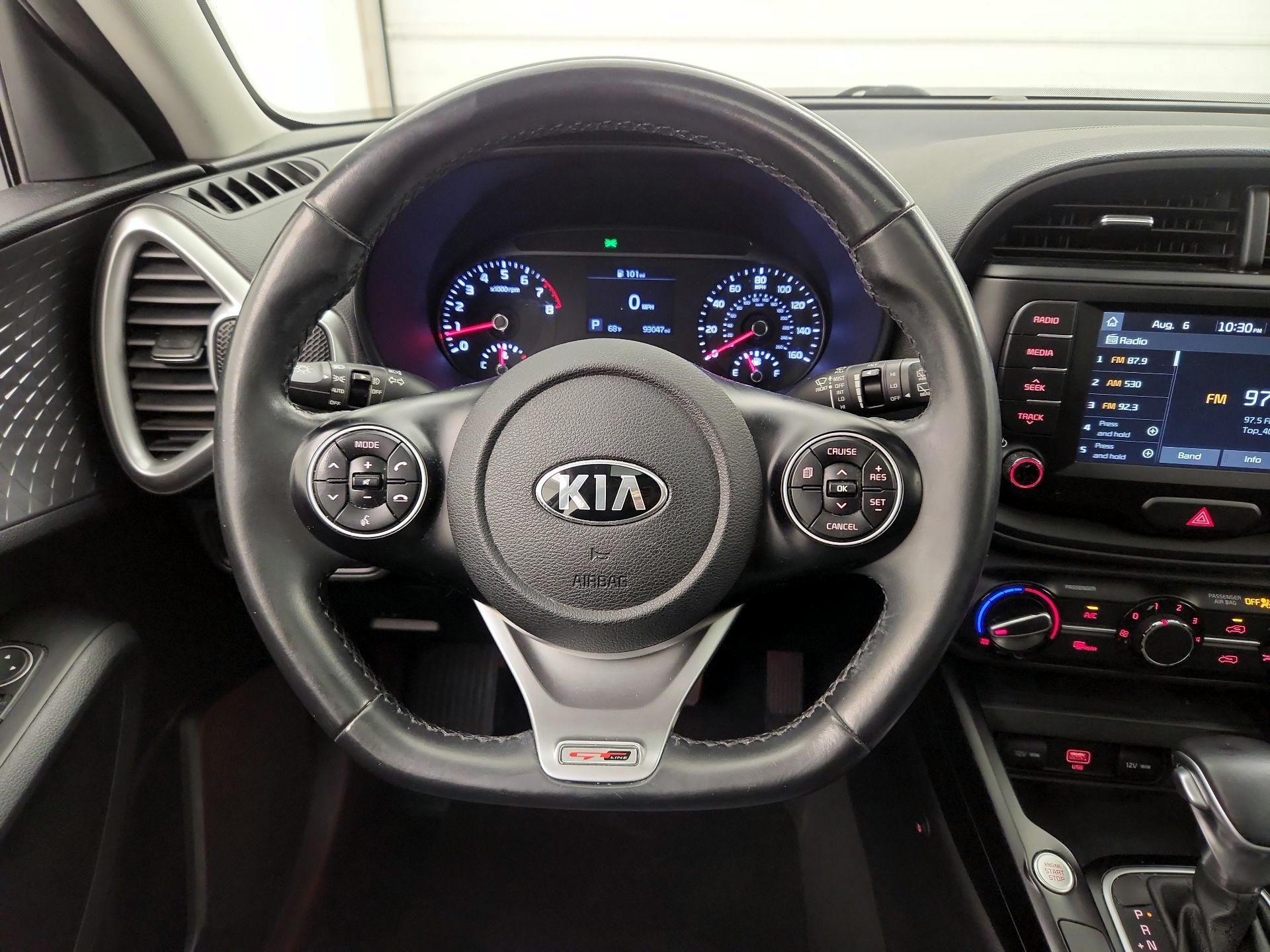 Thumbnail: 2020 Kia Soul - 10