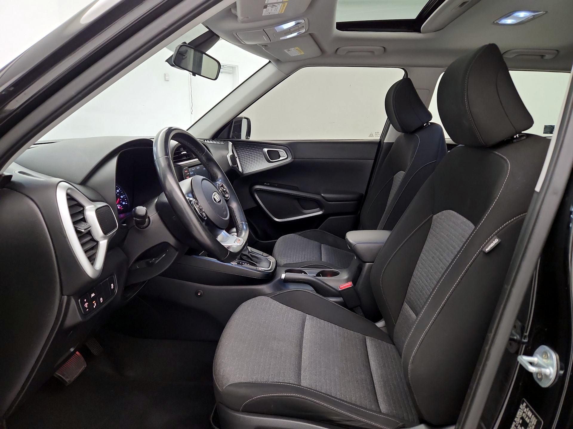 Thumbnail: 2020 Kia Soul - 11