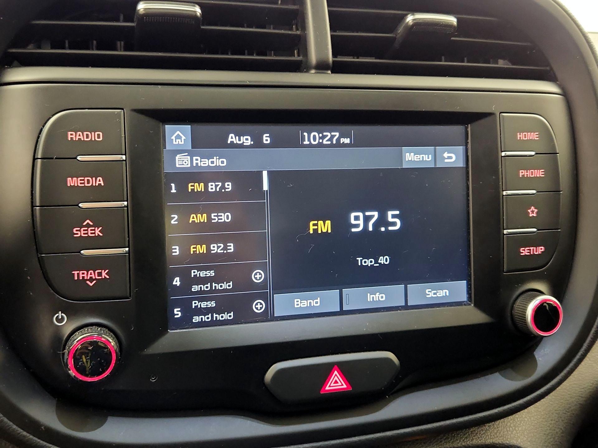 Thumbnail: 2020 Kia Soul - 15
