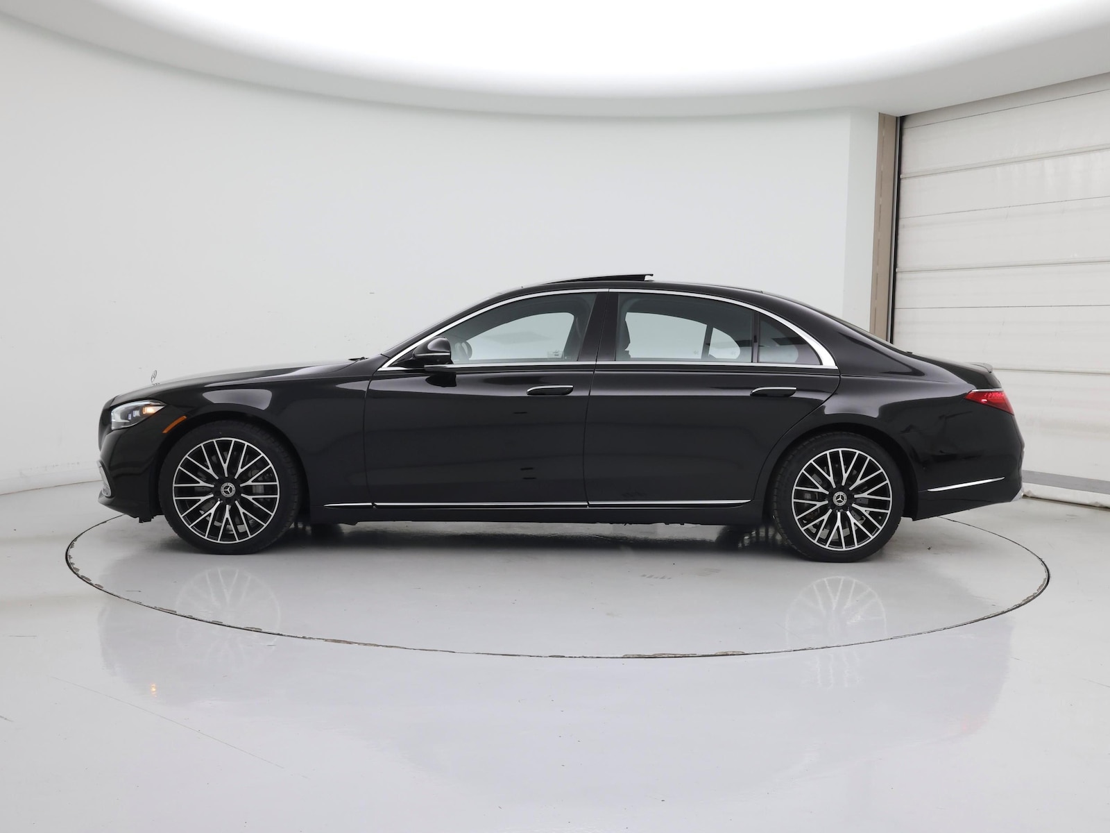 2022 Mercedes-Benz S-Class S 580 - Photo 4