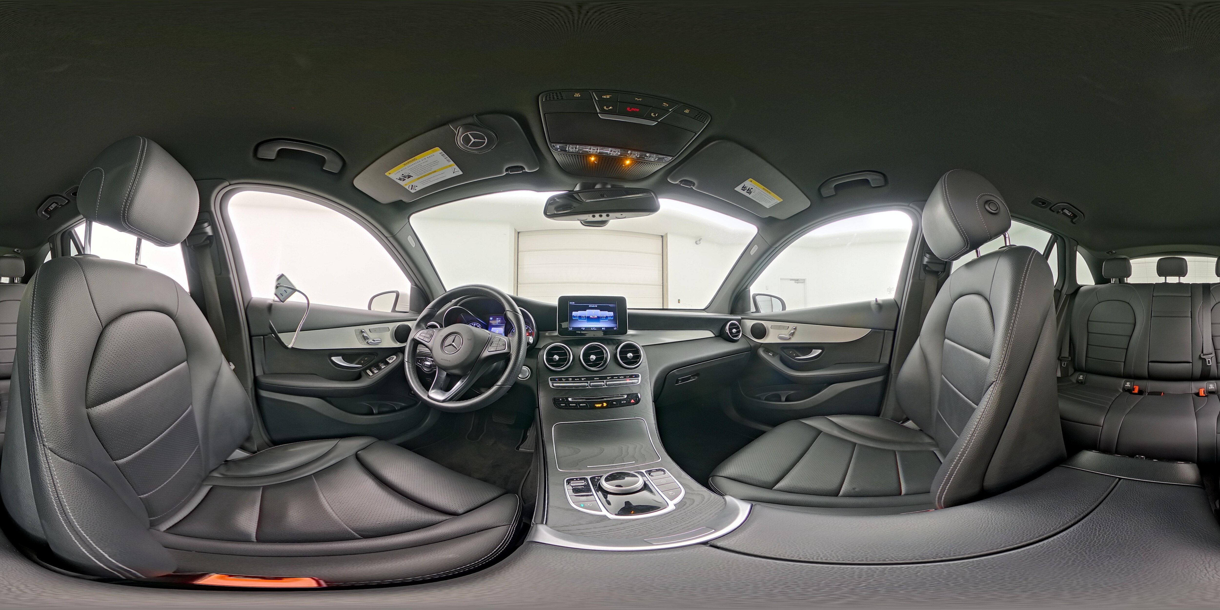 2019 Mercedes-Benz GLC GLC300 - Photo 24
