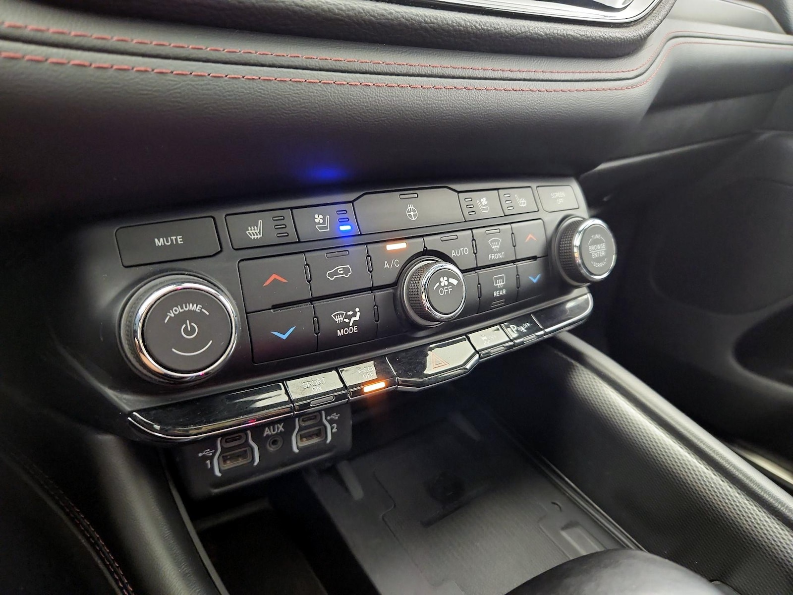 2021 Dodge Durango R/T - Photo 18