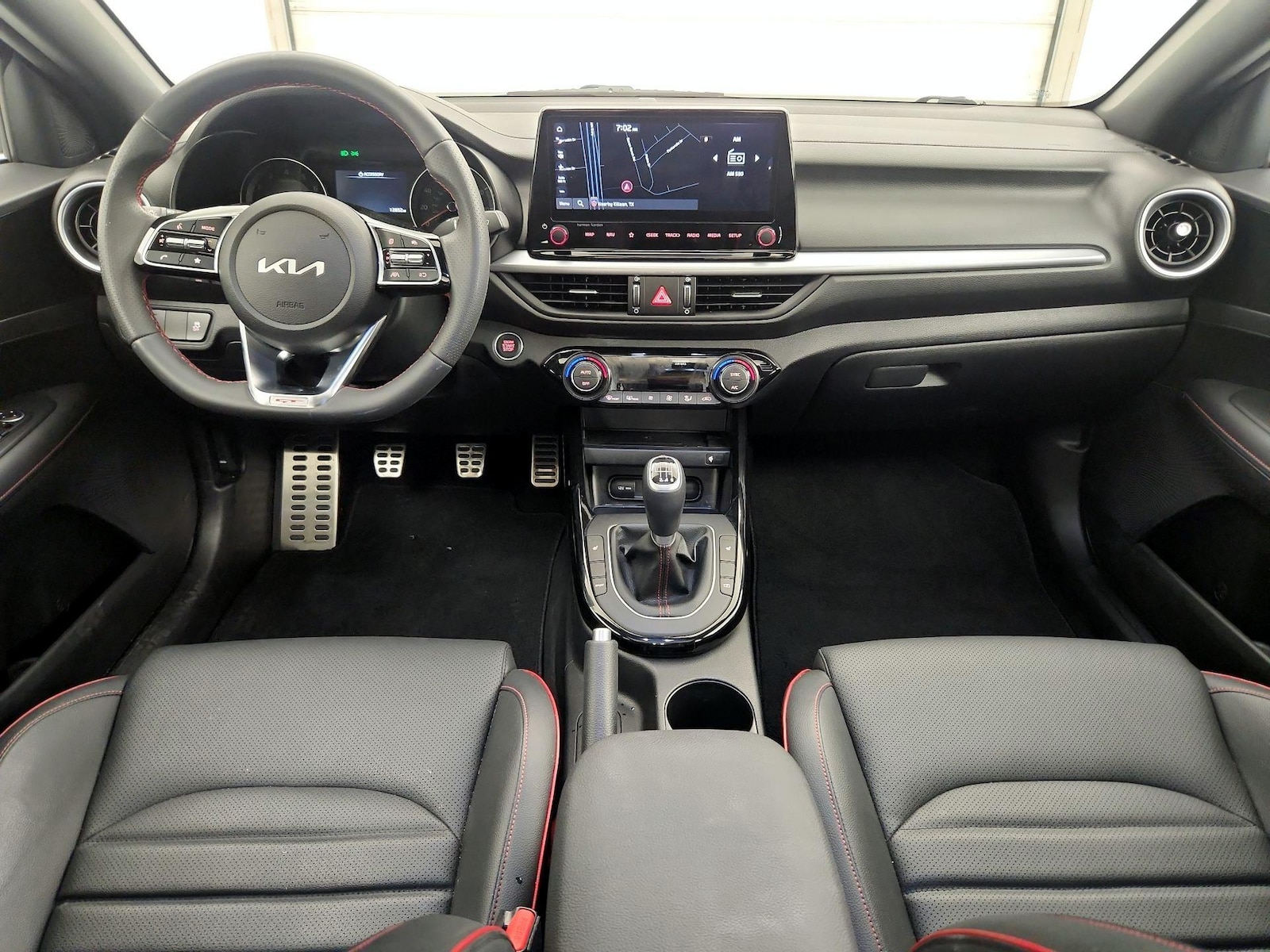 Apple CarPlay® & Android Auto™