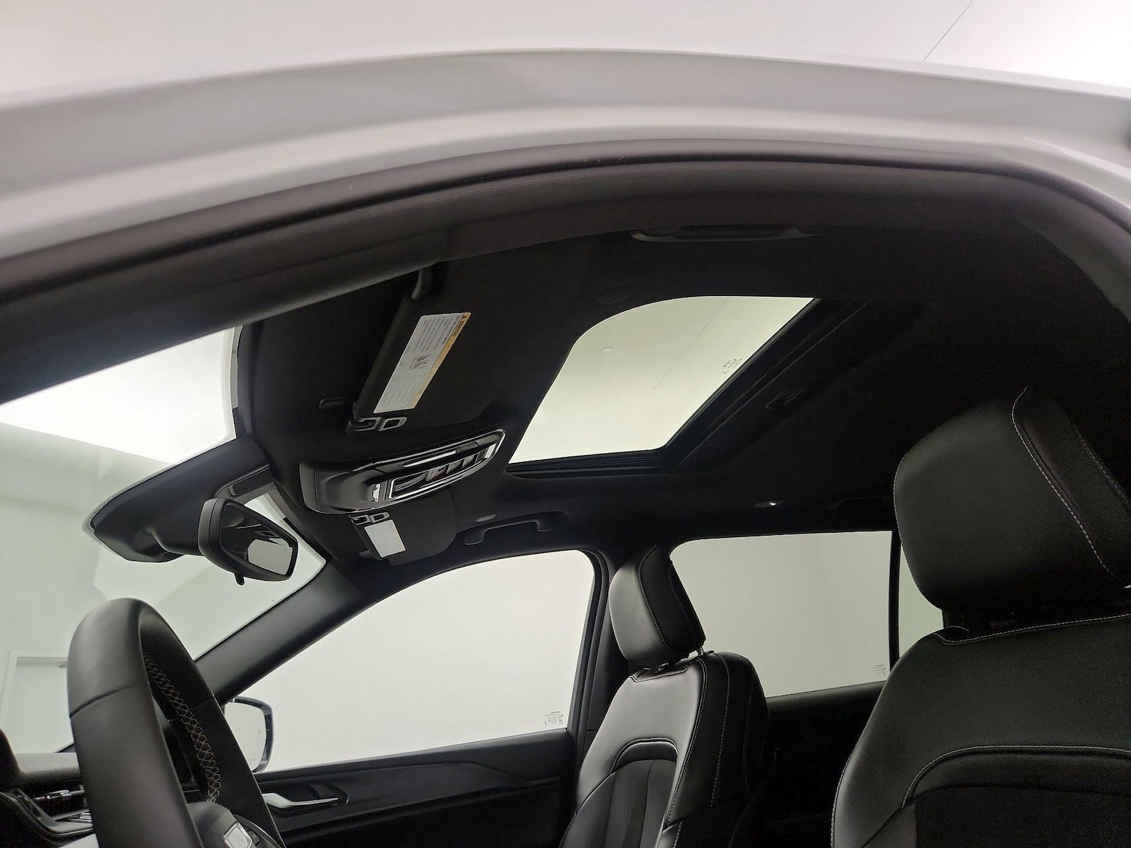 Sunroof(s) & Overhead Airbags