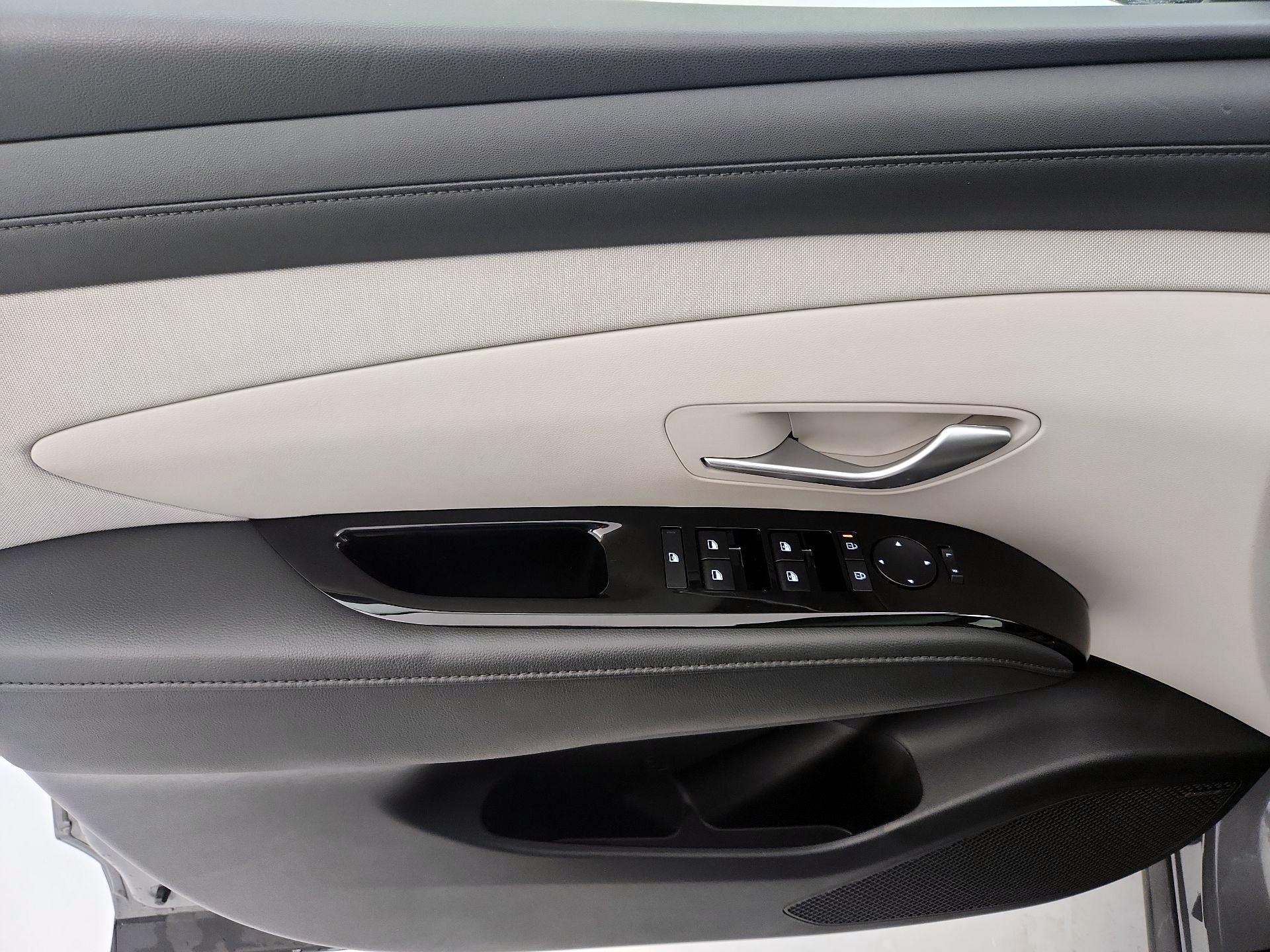 Thumbnail: 2025 Hyundai Tucson - 12