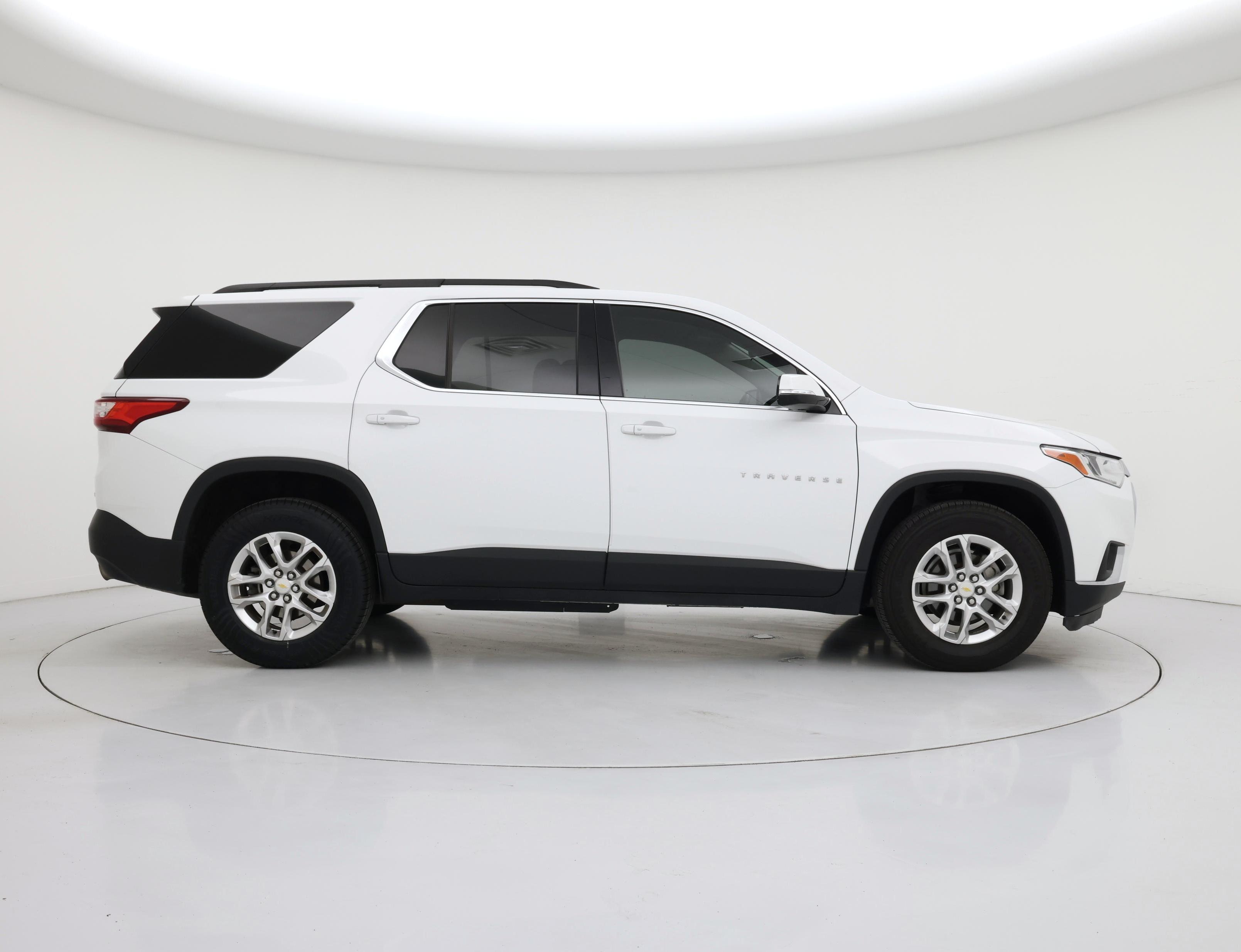 Thumbnail: 2019 Chevrolet Traverse - 7