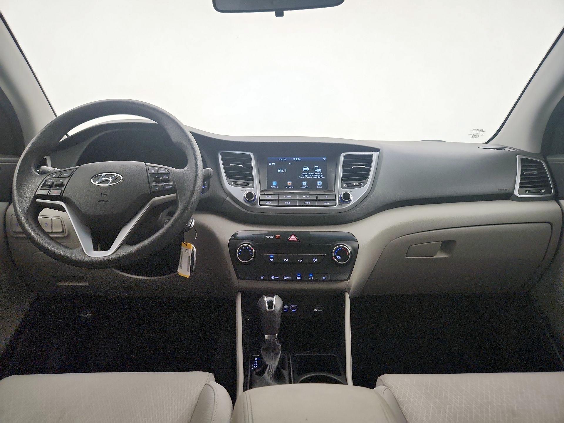 Thumbnail: 2018 Hyundai Tucson - 9
