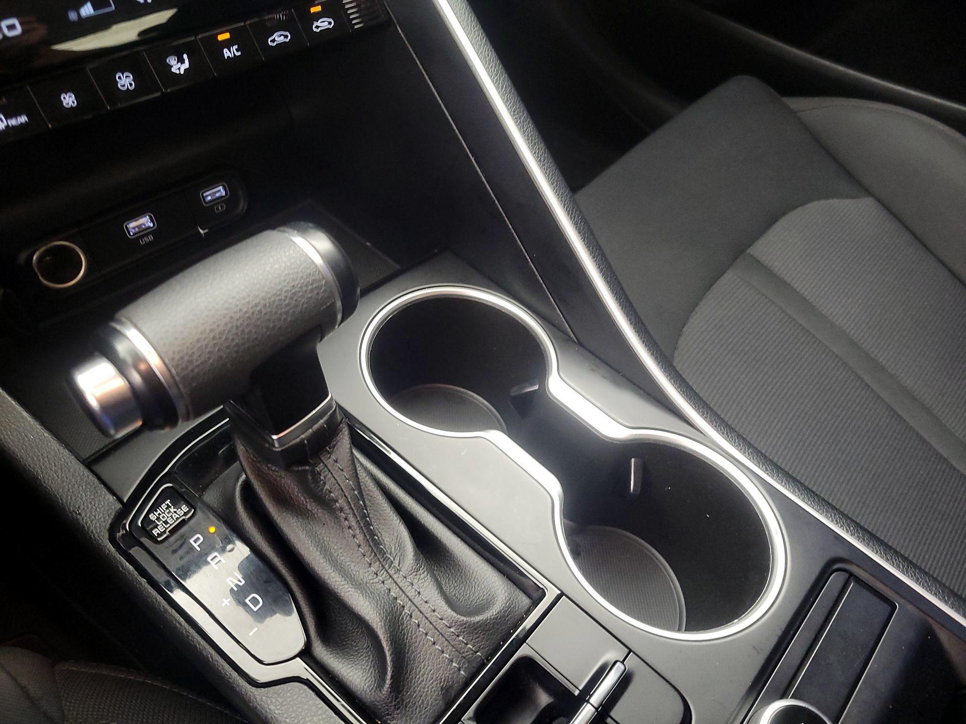 Thumbnail: 2023 Kia K5 - 17