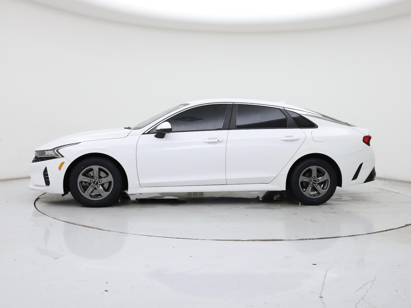 2023 Kia K5 LXS - Photo 4