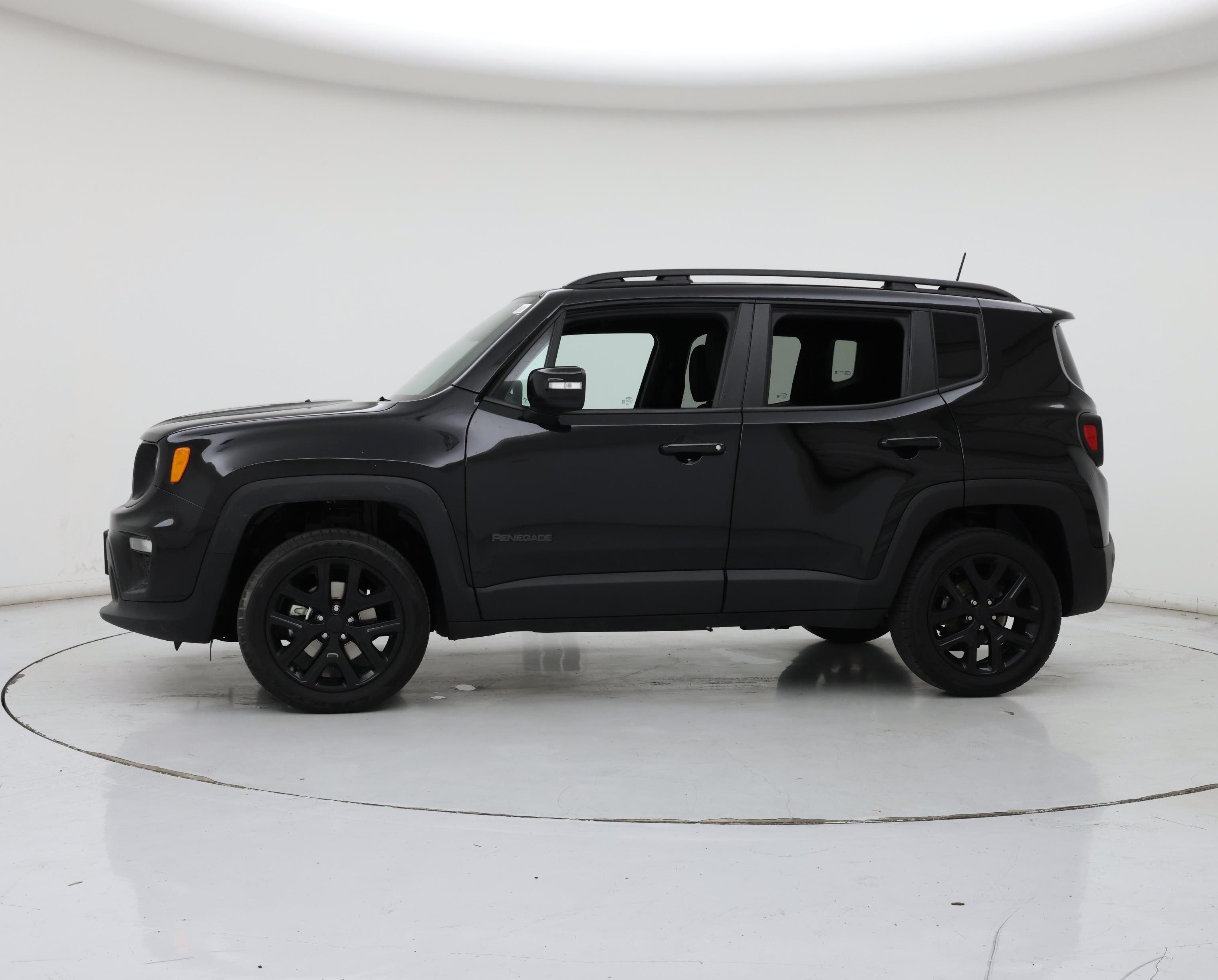 Thumbnail: 2022 Jeep Renegade - 3