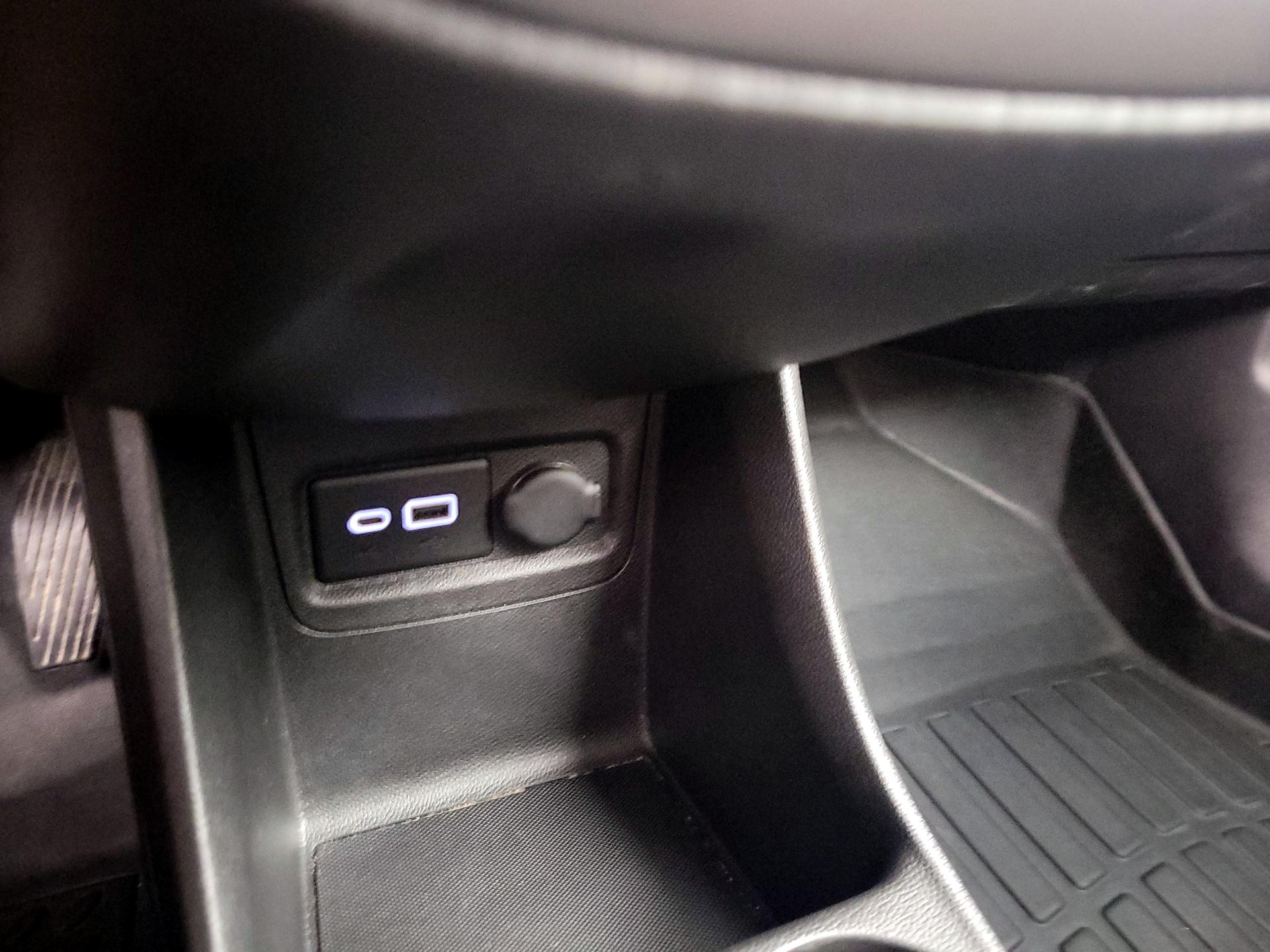 Thumbnail: 2021 Chevrolet Spark - 18