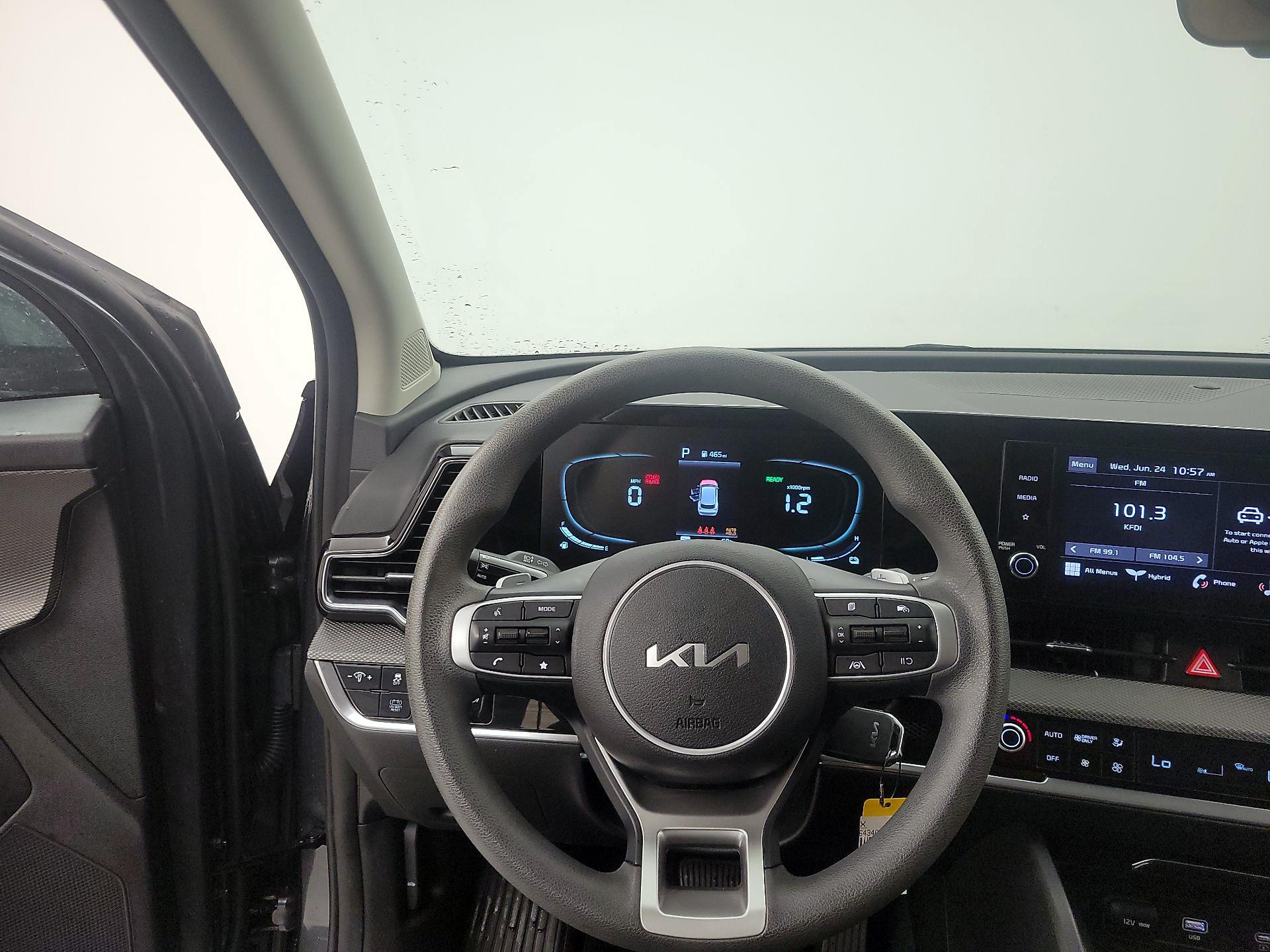 Thumbnail: 2023 Kia Sportage - 10