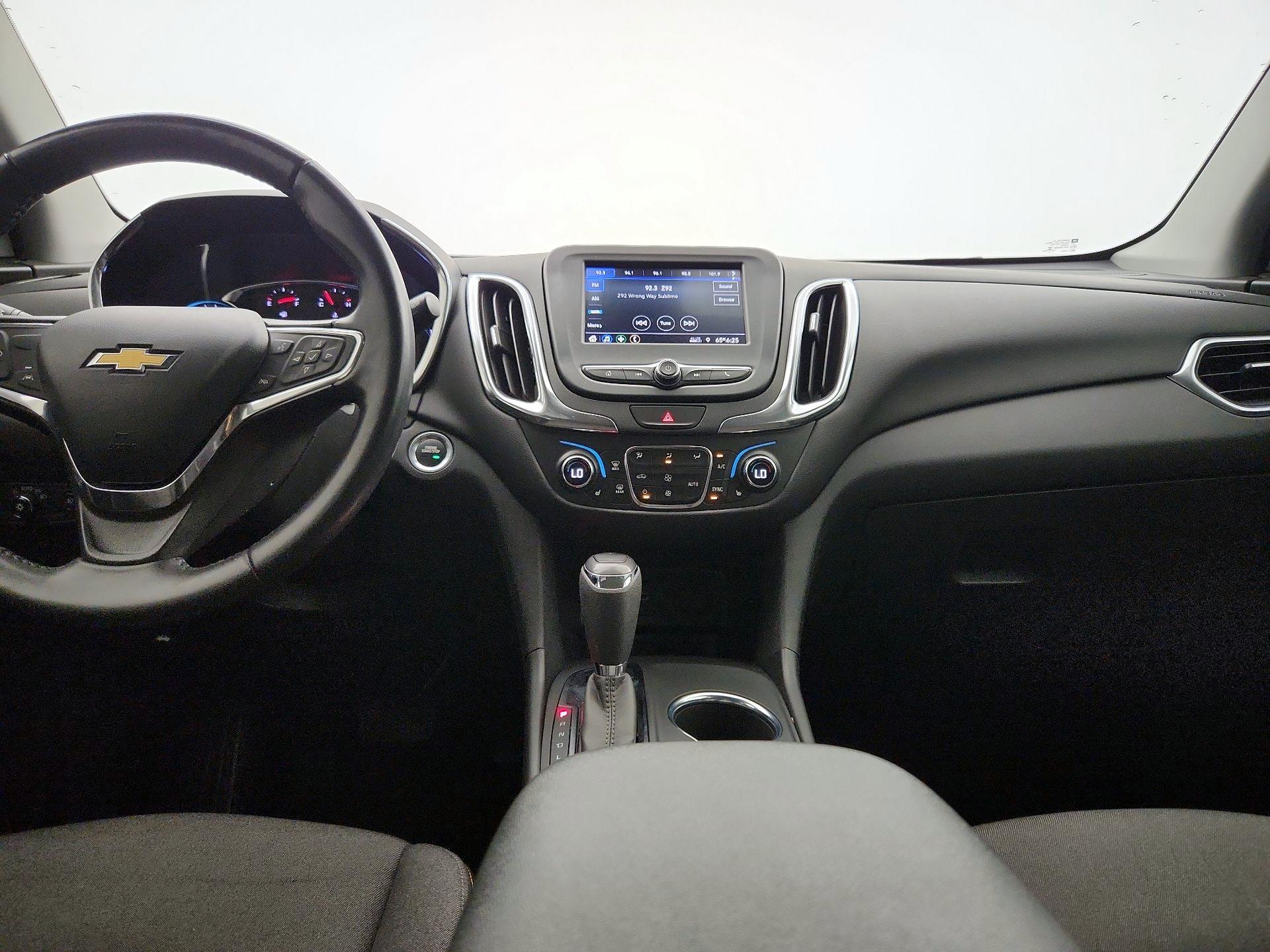 Thumbnail: 2021 Chevrolet Equinox - 9