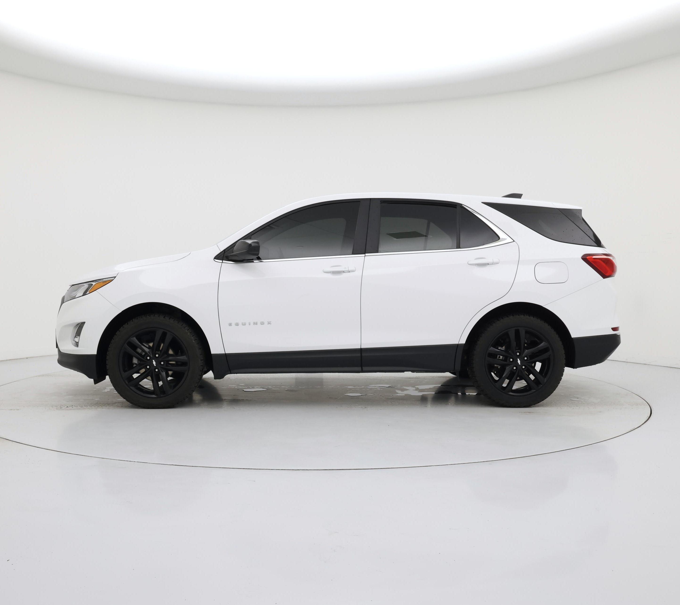 Thumbnail: 2021 Chevrolet Equinox - 3
